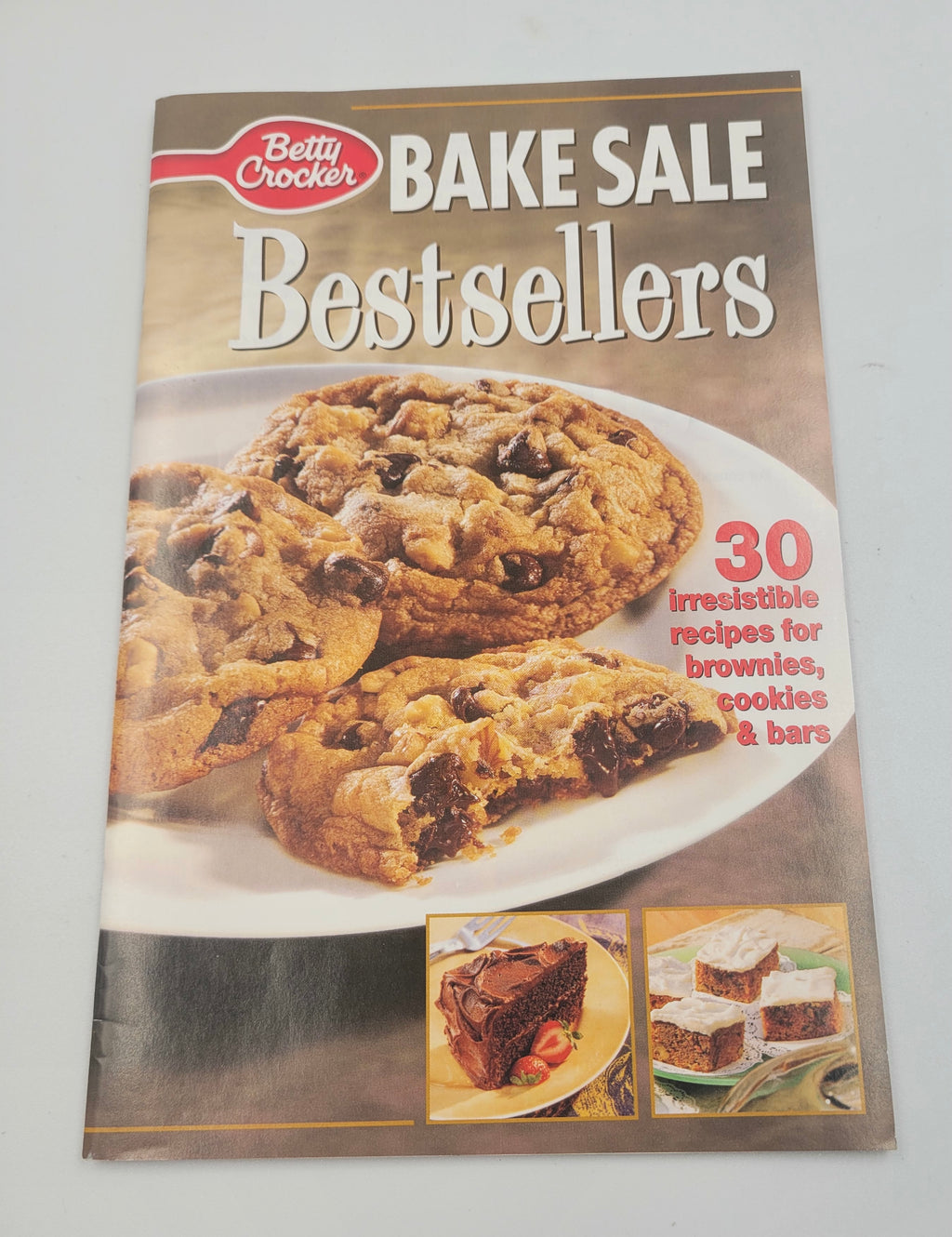 Betty Crocker Bake Sale Bestsellers Cookbook – 2002 Edition, Reprinted 2011