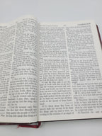 KJV Giant Print Reference Bible – Holman 1998 Burgundy – Vintage Edition