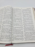 KJV Giant Print Reference Bible – Holman 1998 Burgundy – Vintage Edition