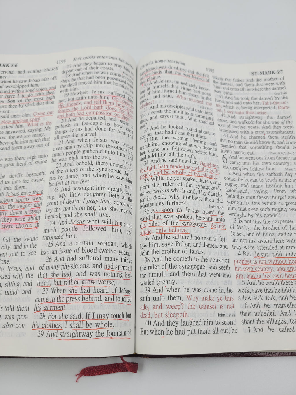 KJV Giant Print Reference Bible – Holman 1998 Burgundy – Vintage Edition