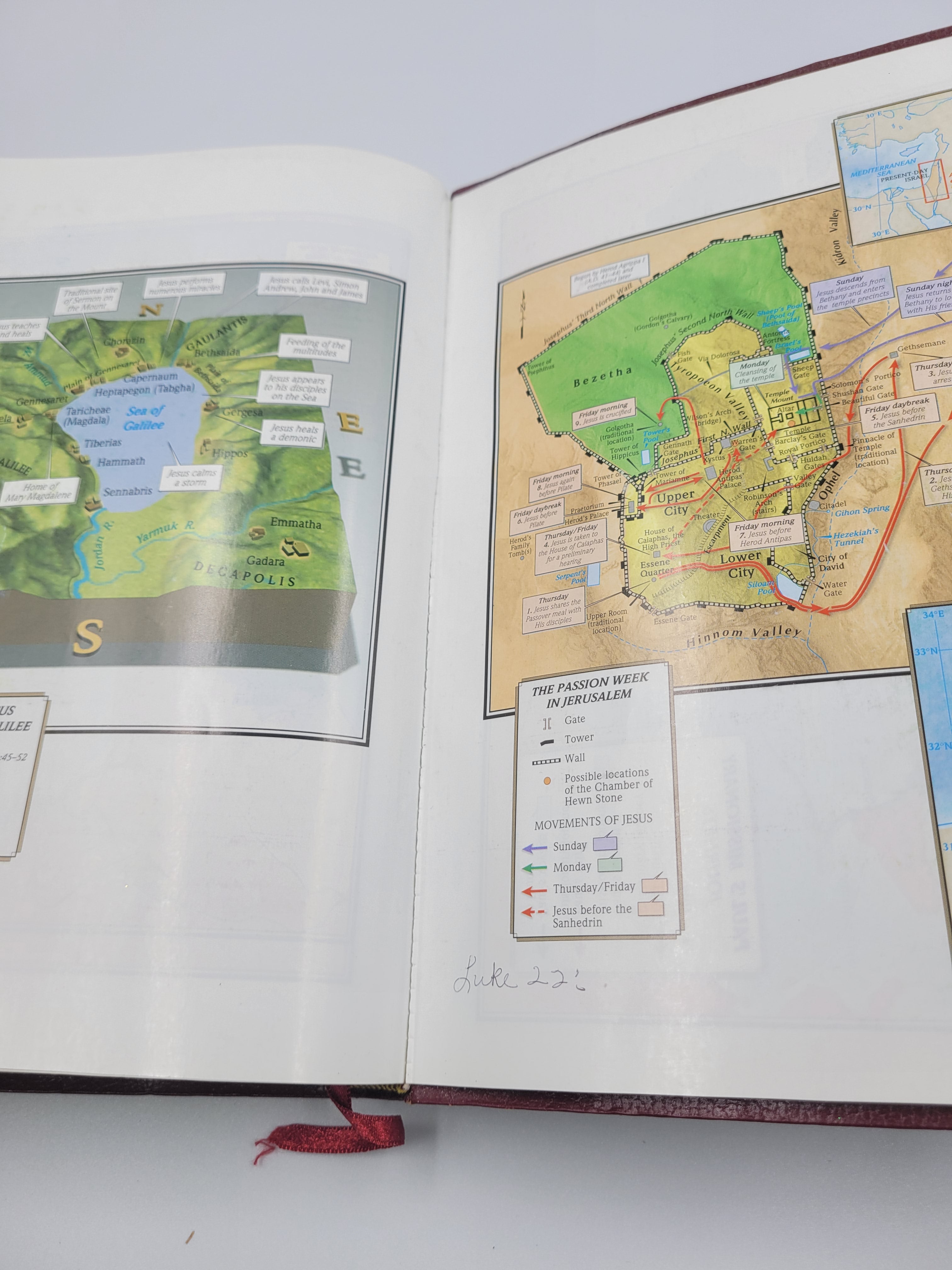 KJV Giant Print Reference Bible – Holman 1998 Burgundy – Vintage Edition