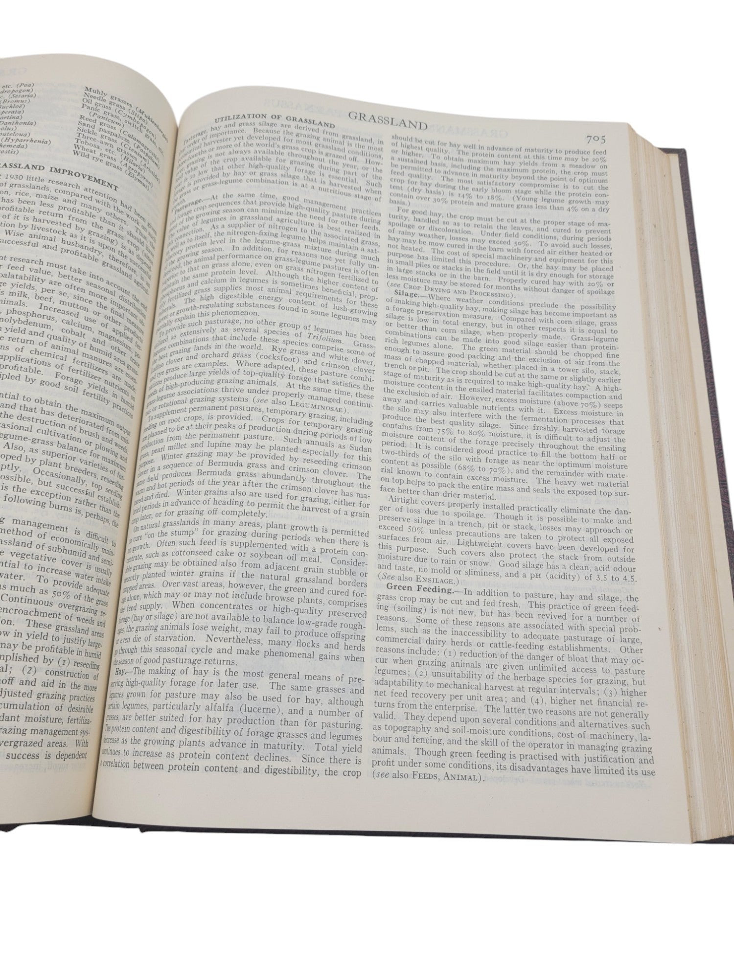 Encyclopaedia (Encyclopedia) Britannica Volume 10 (1967) – Garrison to Halibut – 15th Edition
