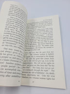 The Virtuous Woman According to Proverbs 31 by Gwen Brown (2007, Master Press)