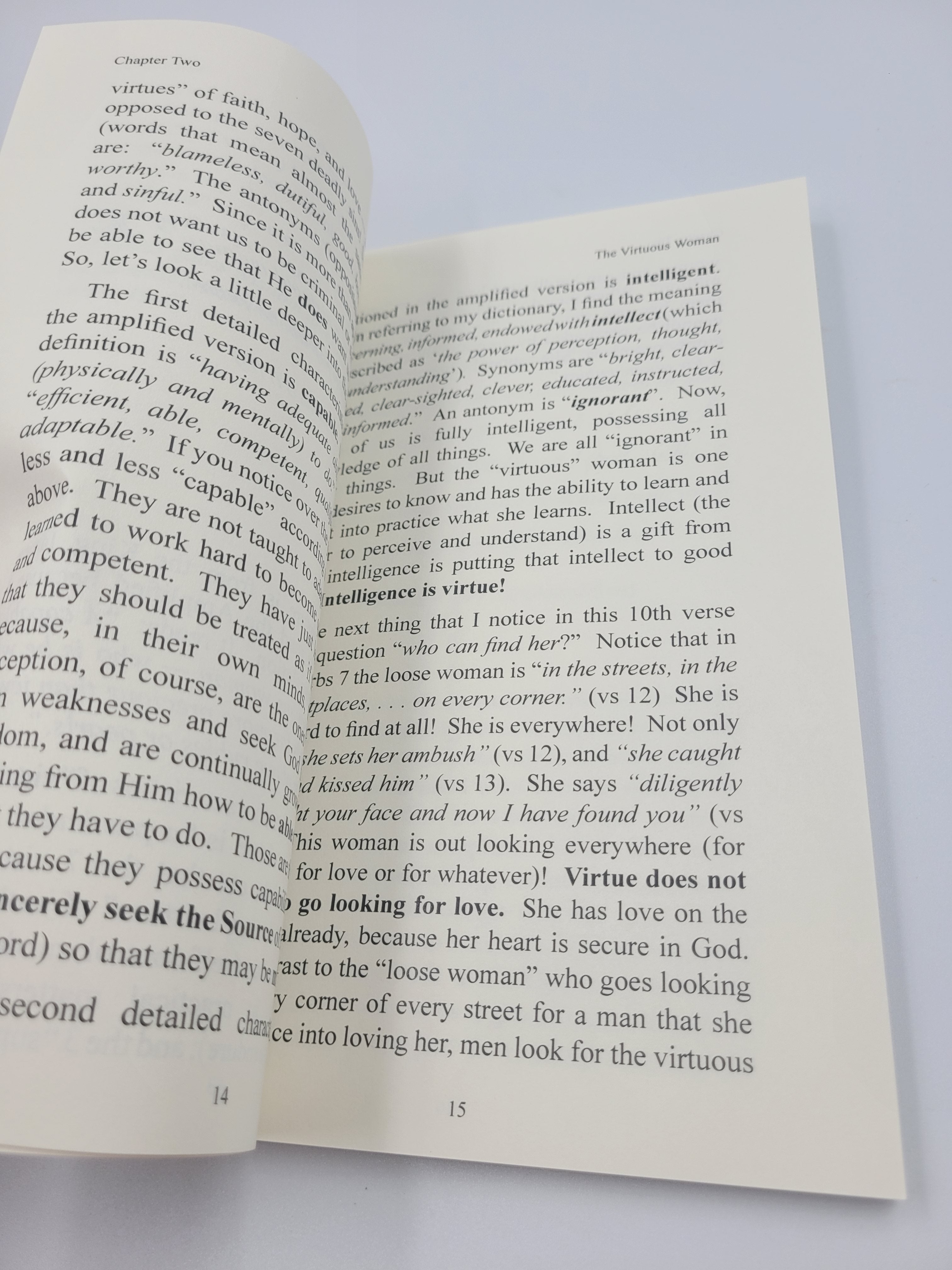 The Virtuous Woman According to Proverbs 31 by Gwen Brown (2007, Master Press)