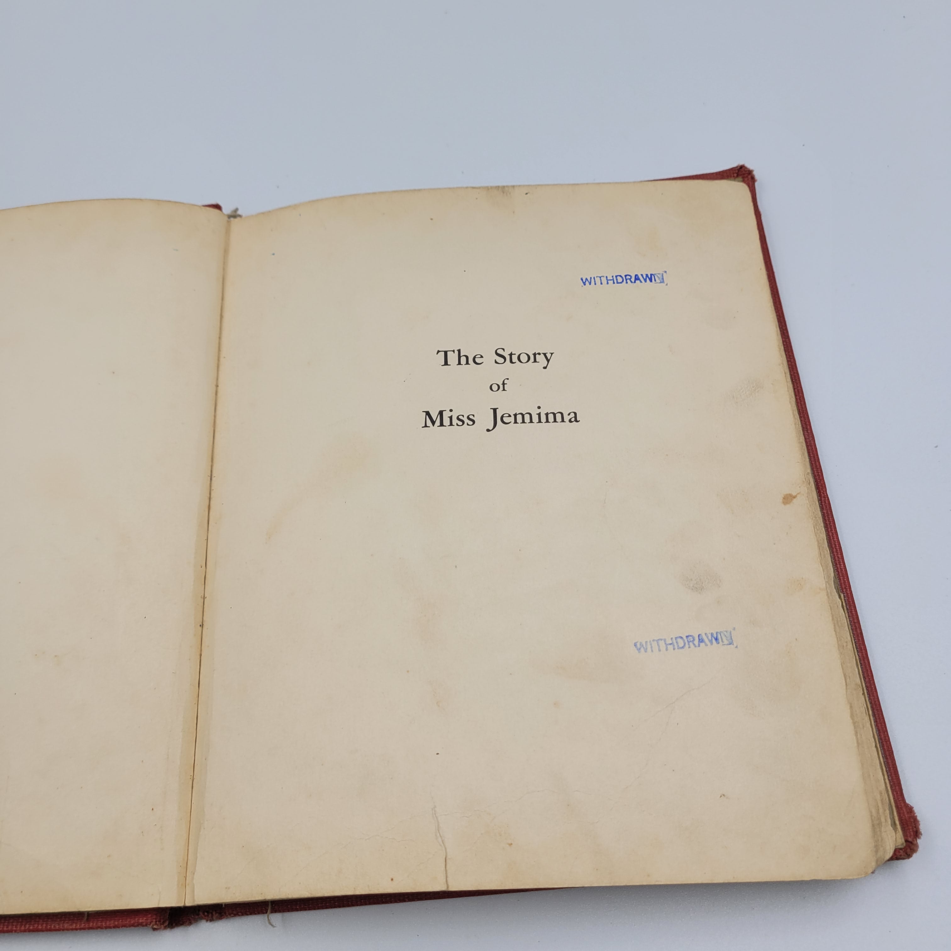 The Story of Miss Jemima by Walter de la Mare (1940) – Illustrated Vintage Ex-Library Edition
