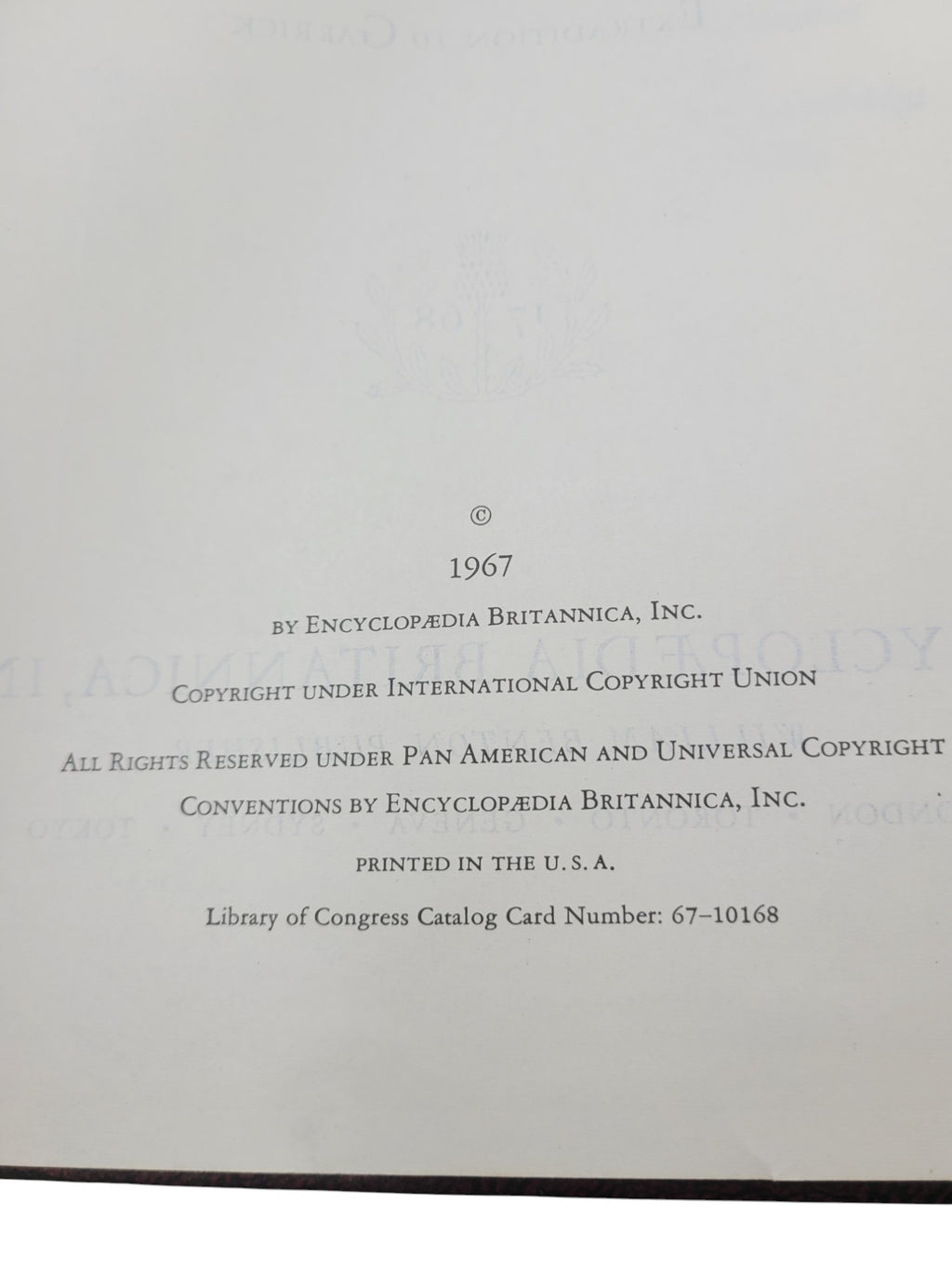 Encyclopaedia (Encyclopedia) Britannica Volume 9 (1967) – "Extradition" to "Garrick, David" | Maroon Leatherette with Gold Embossing