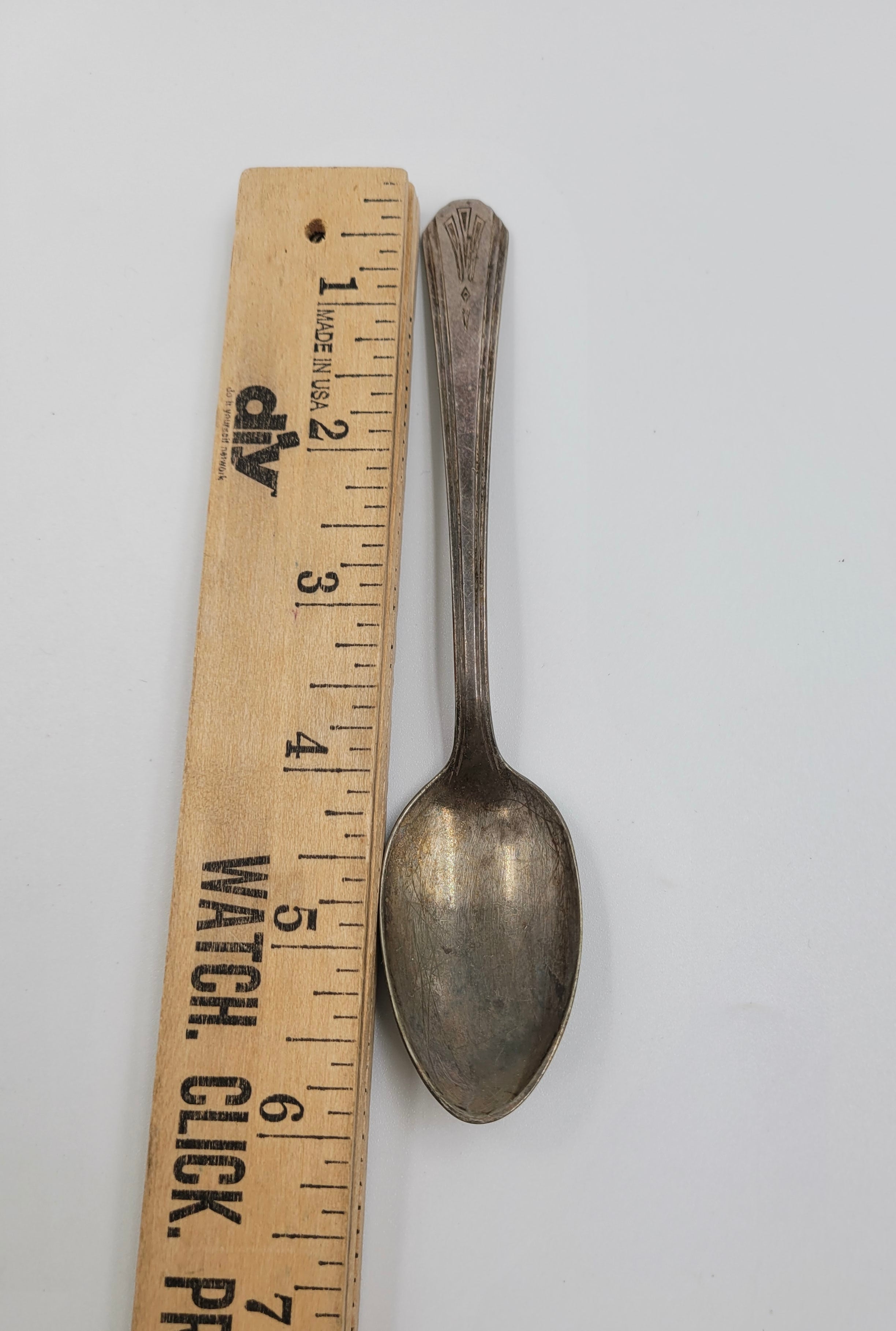 Vintage W.A. Rogers Silverplate Spoon – Fan & Diamond Pattern – Unpolished