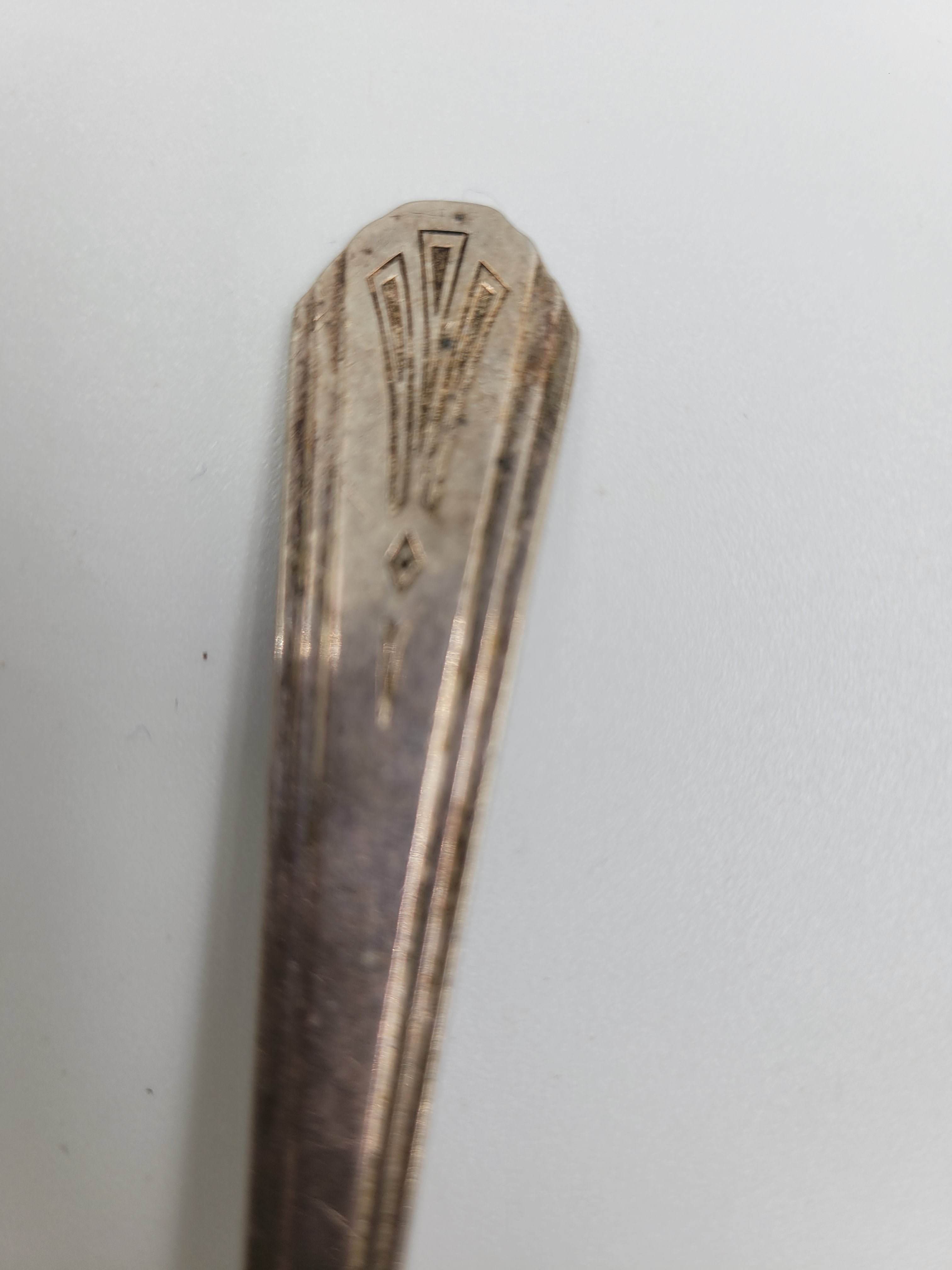 Vintage W.A. Rogers Silverplate Spoon – Fan & Diamond Pattern – Unpolished