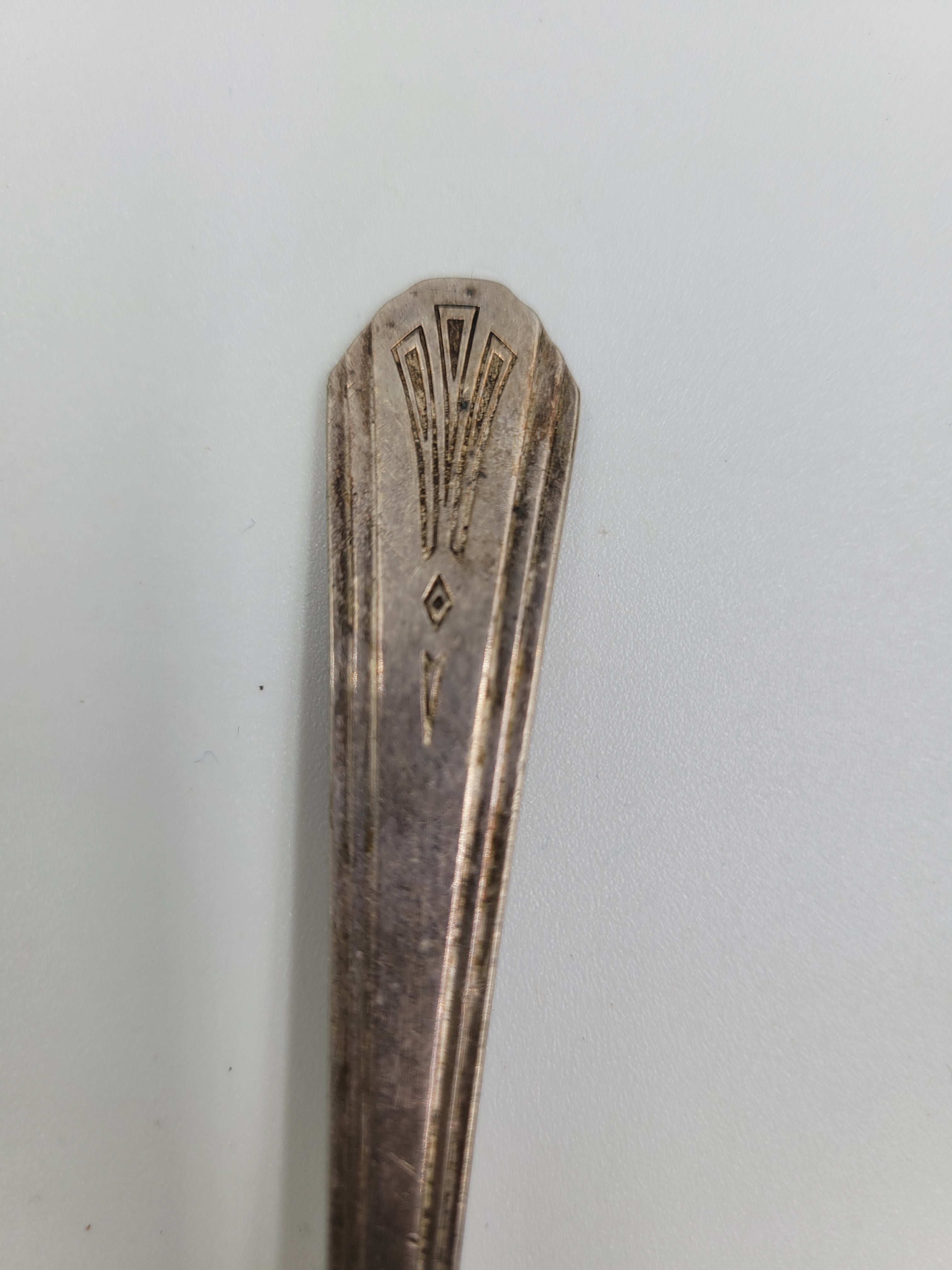 Vintage W.A. Rogers Silverplate Spoon – Fan & Diamond Pattern – Unpolished