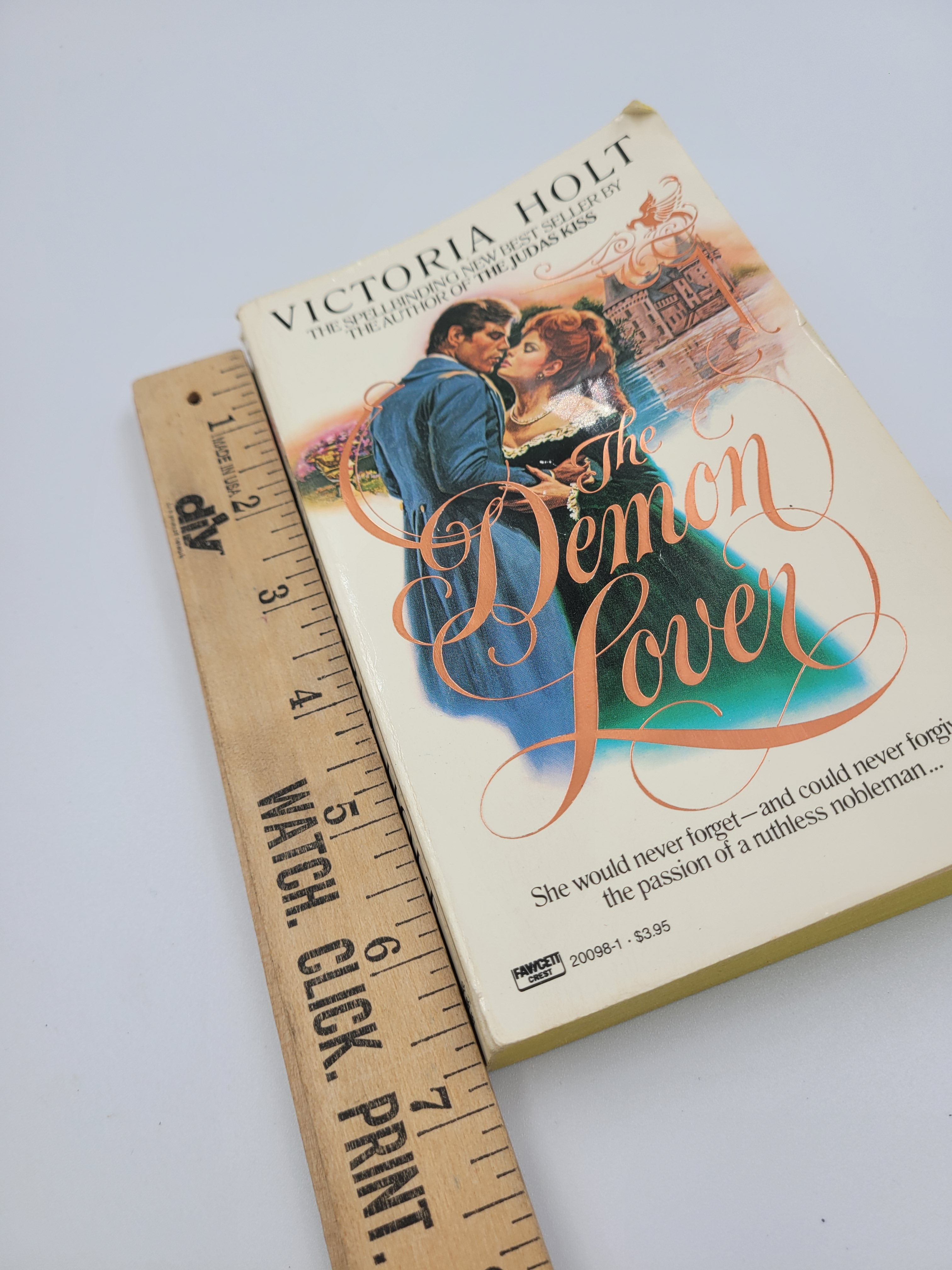 The Demon Lover by Victoria Holt – First Ballantine Edition (1984) – Gothic Romance Paperback