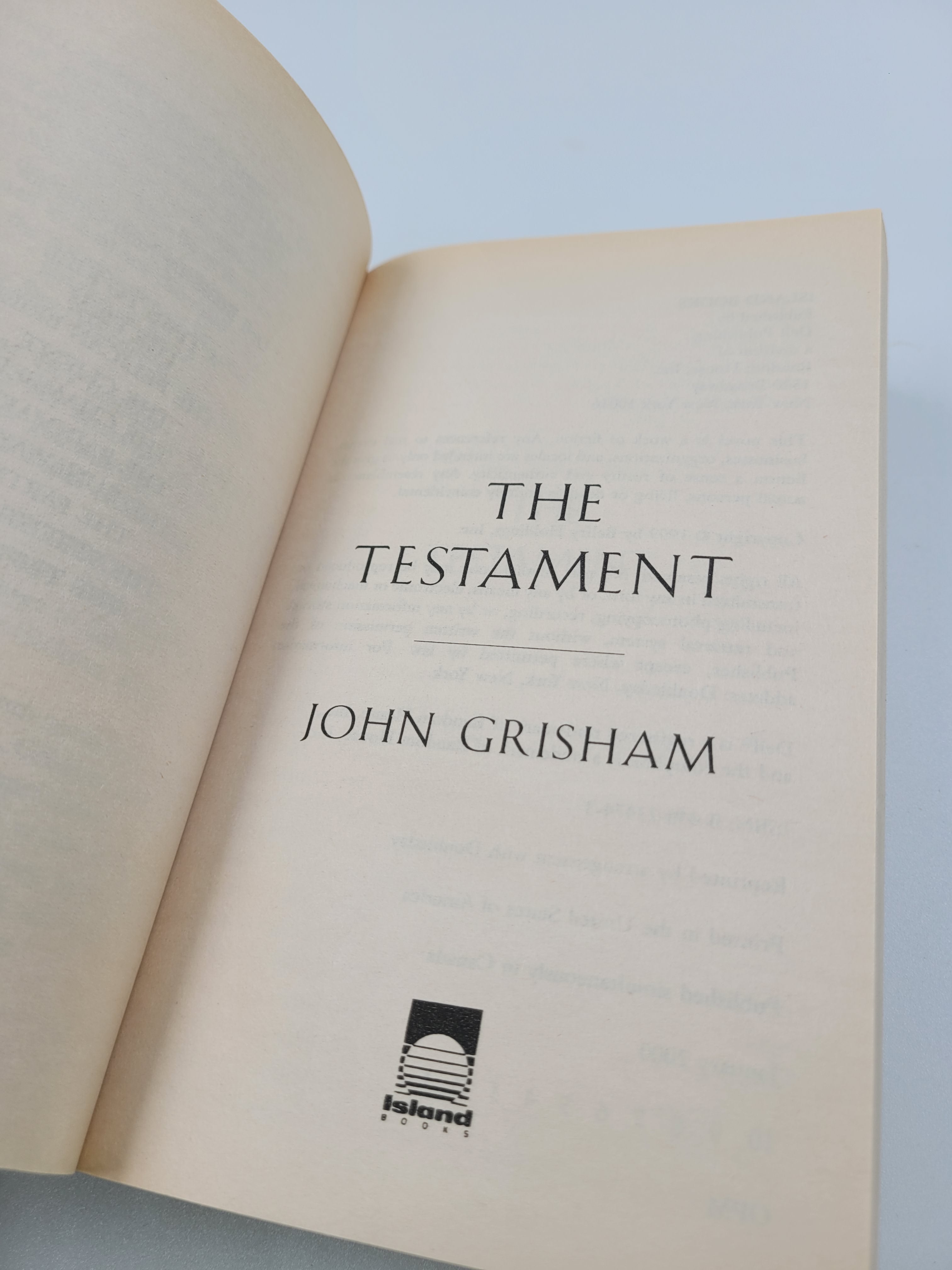 The Testament by John Grisham – First Dell Paperback Printing, 2000