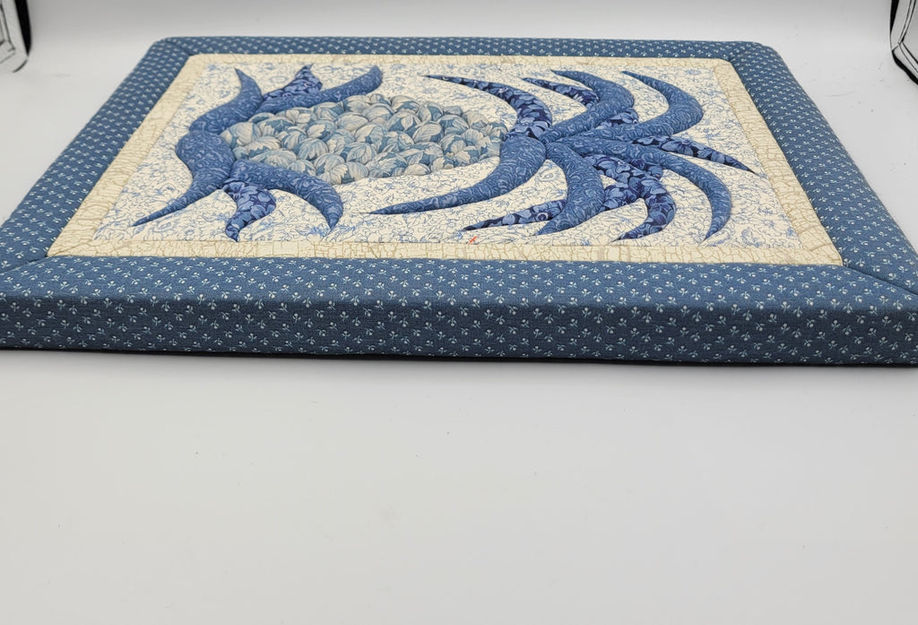 Vintage Quilted Pineapple Wall Hanging – Blue & Cream Patchwork Textile Art