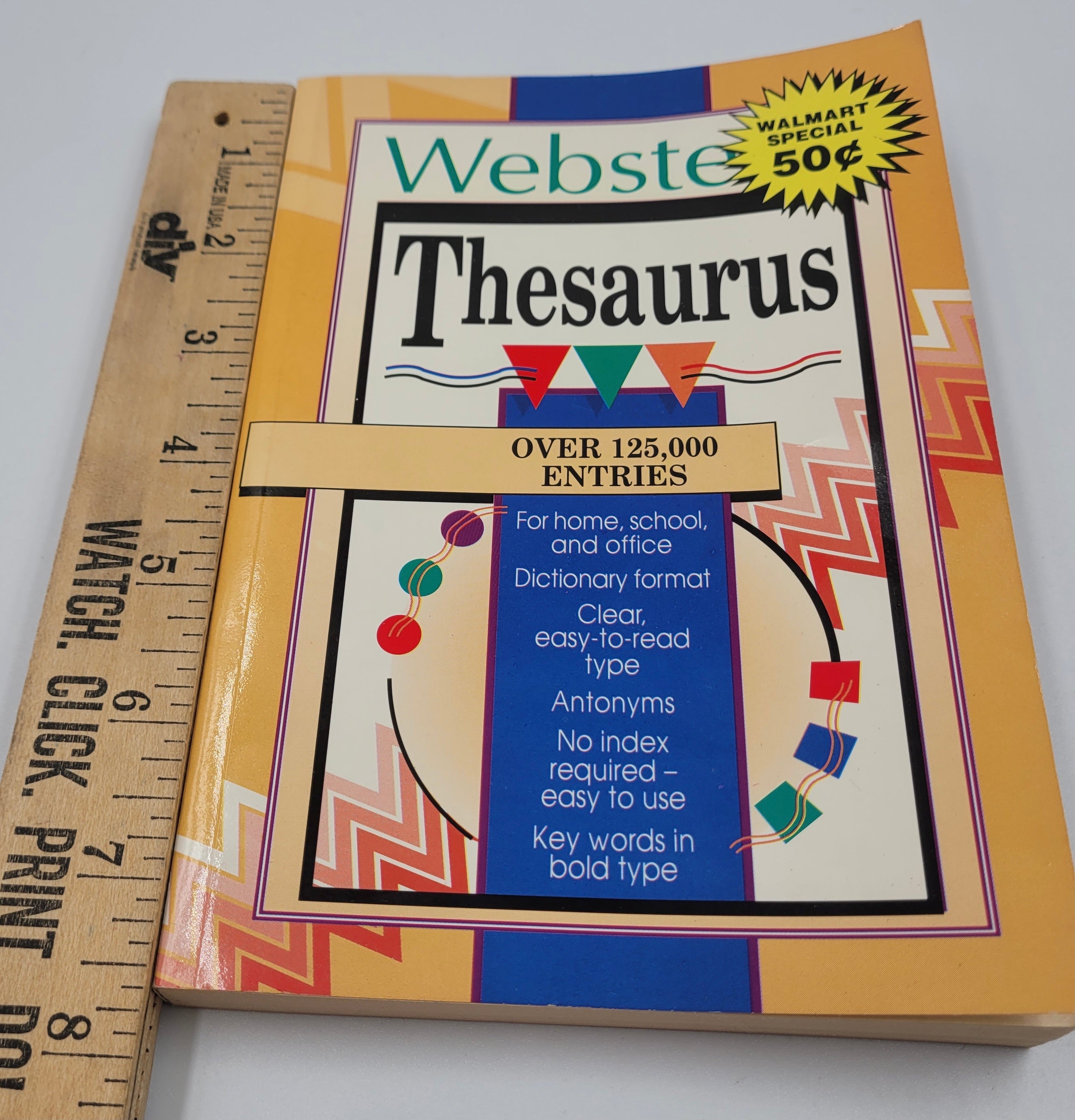New Webster's Thesaurus (1993) – Landoll Vintage Paperback Reference Book