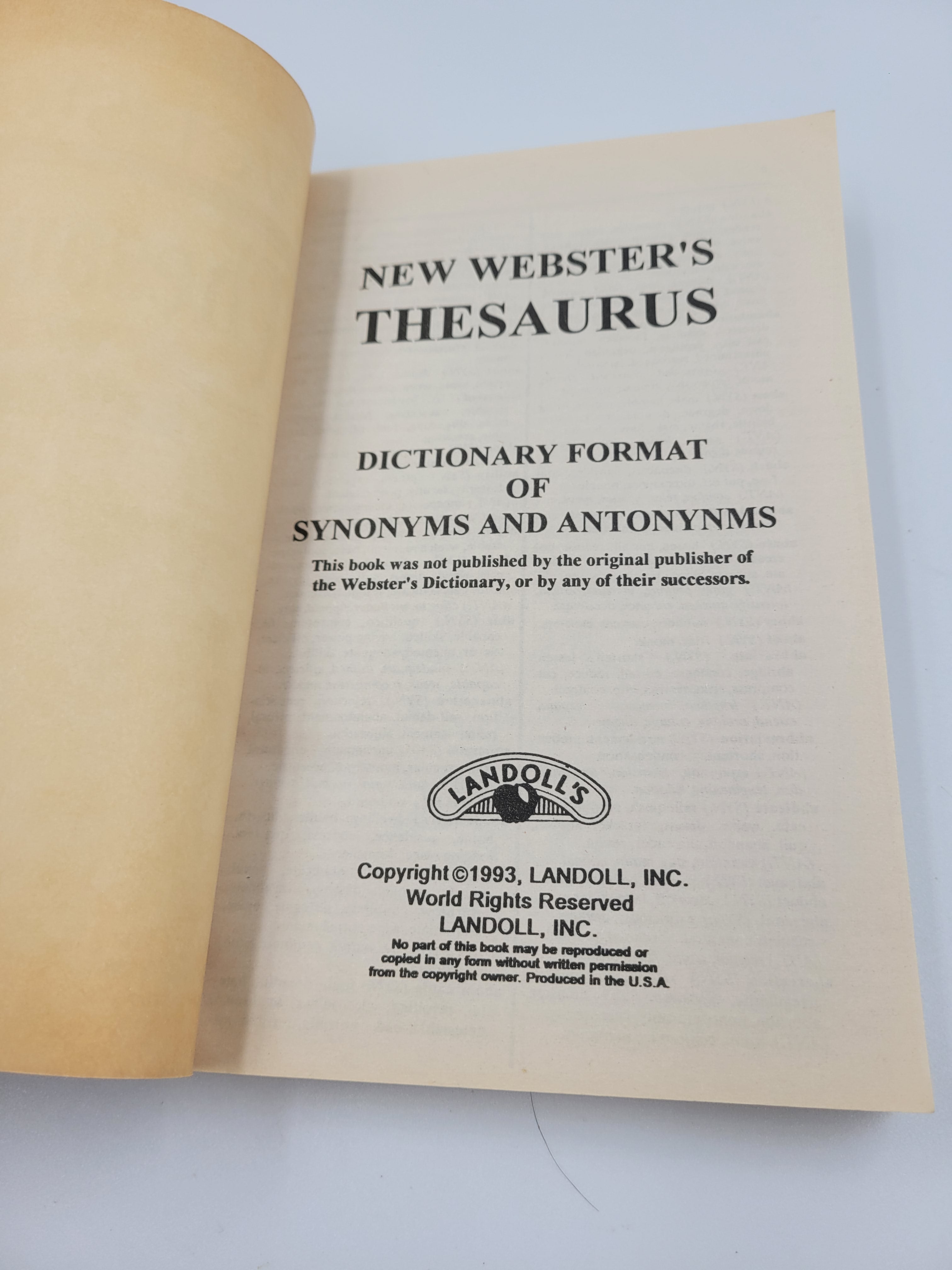 New Webster's Thesaurus (1993) – Landoll Vintage Paperback Reference Book