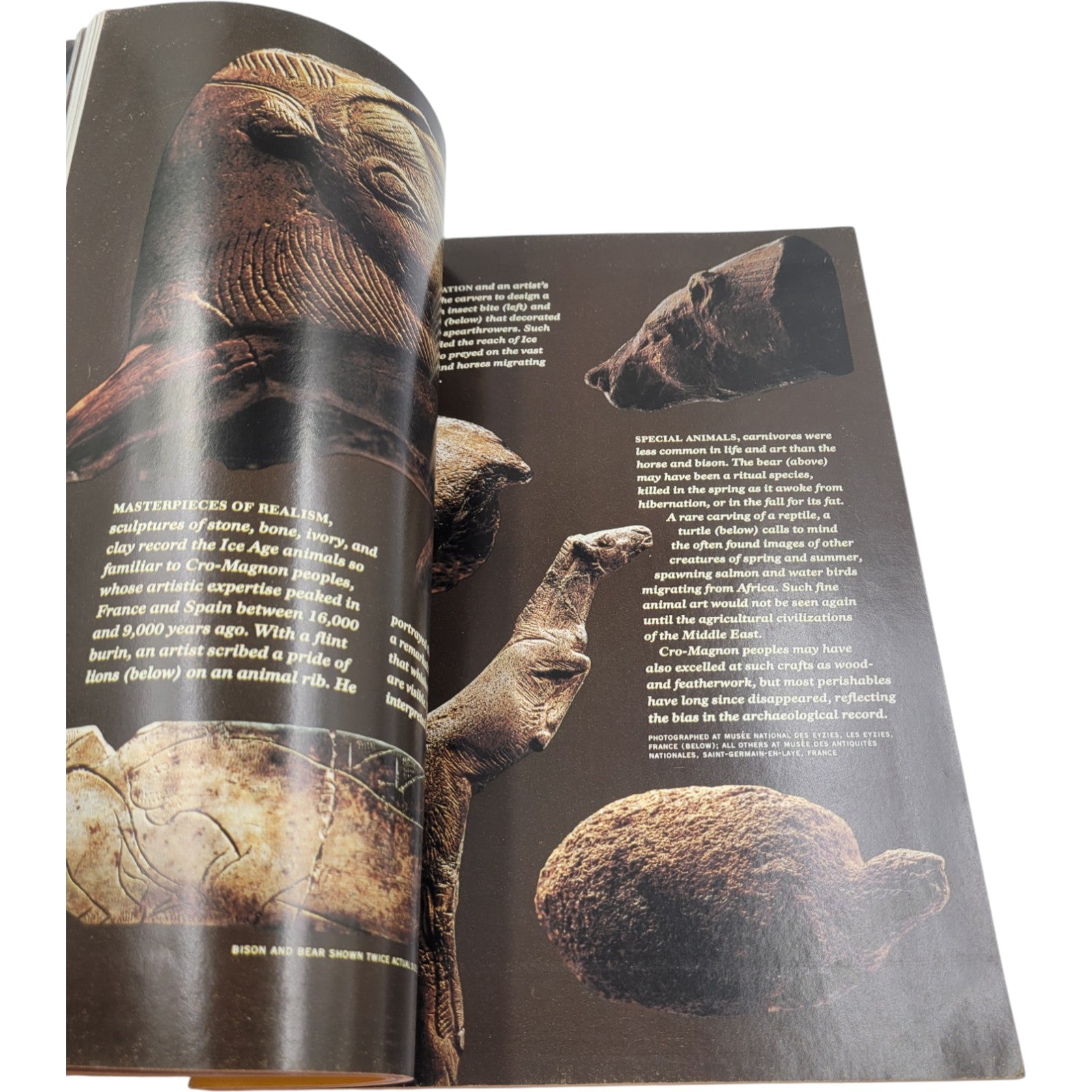 National Geographic – November 1985 Holographic Edition Includes Original Supplement: Canada’s Vacationlands