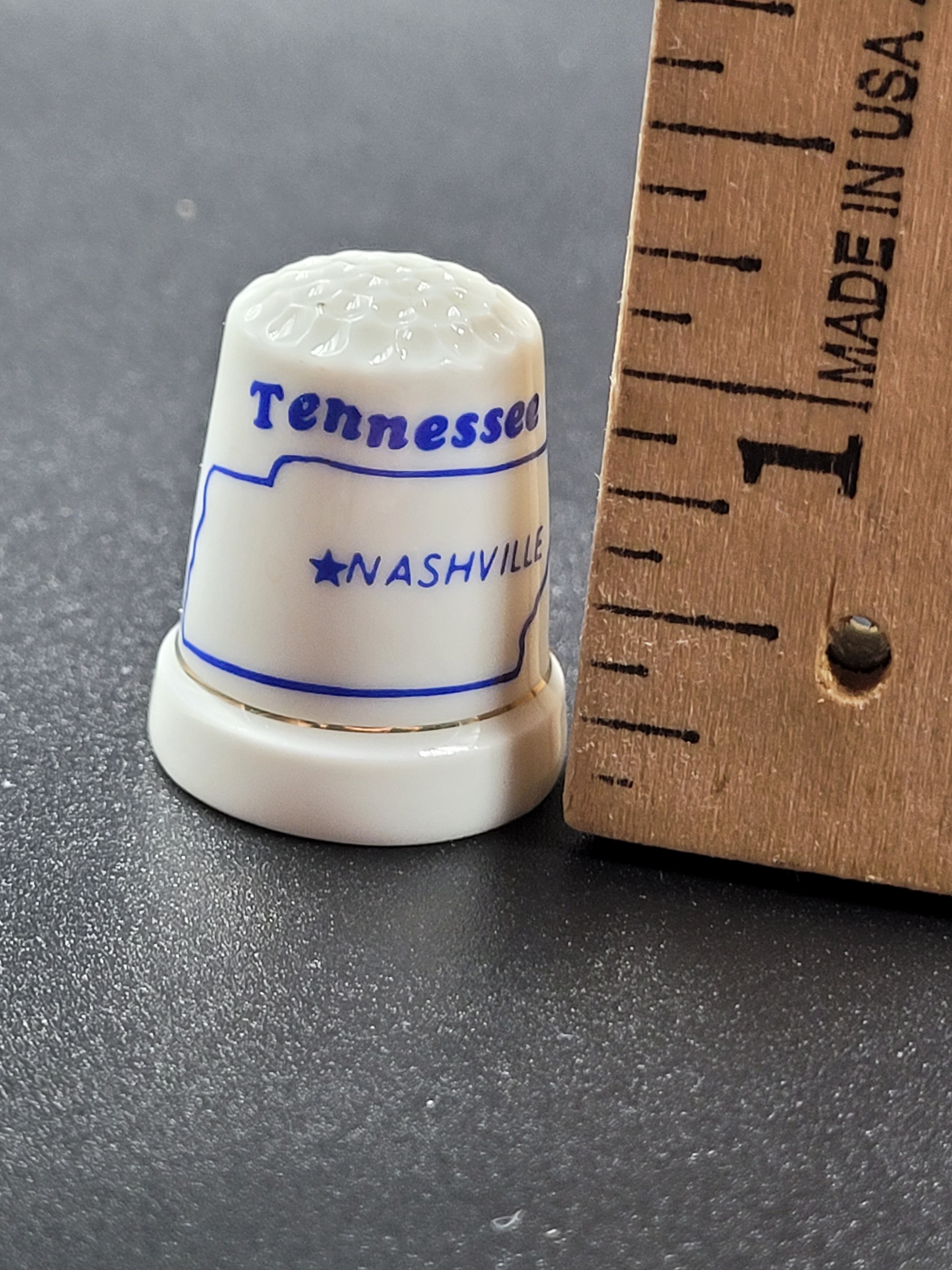 Vintage Tennessee Souvenir Thimble – Nashville Highlighted in Blue