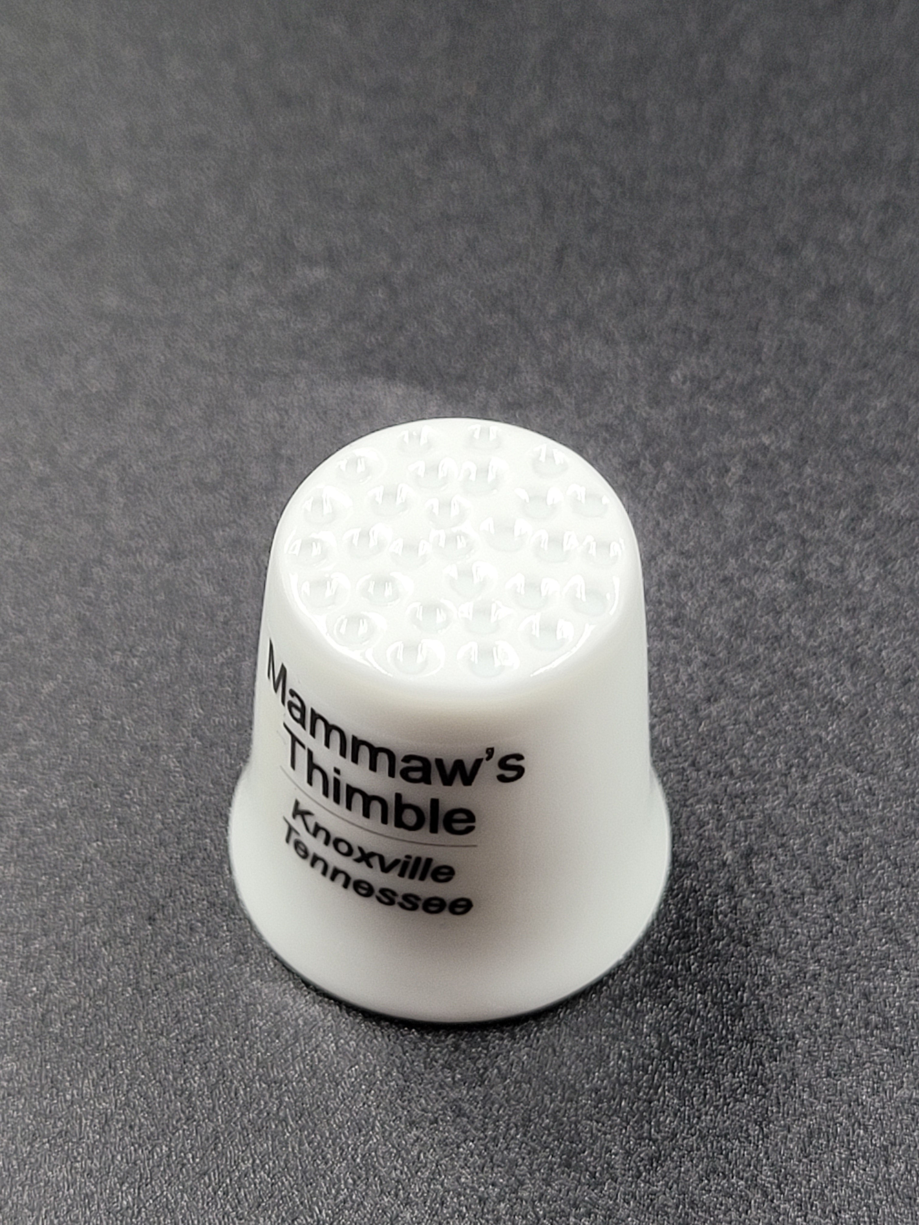 Vintage “Mammaw’s Thimble” – Knoxville, Tennessee Souvenir Collectible