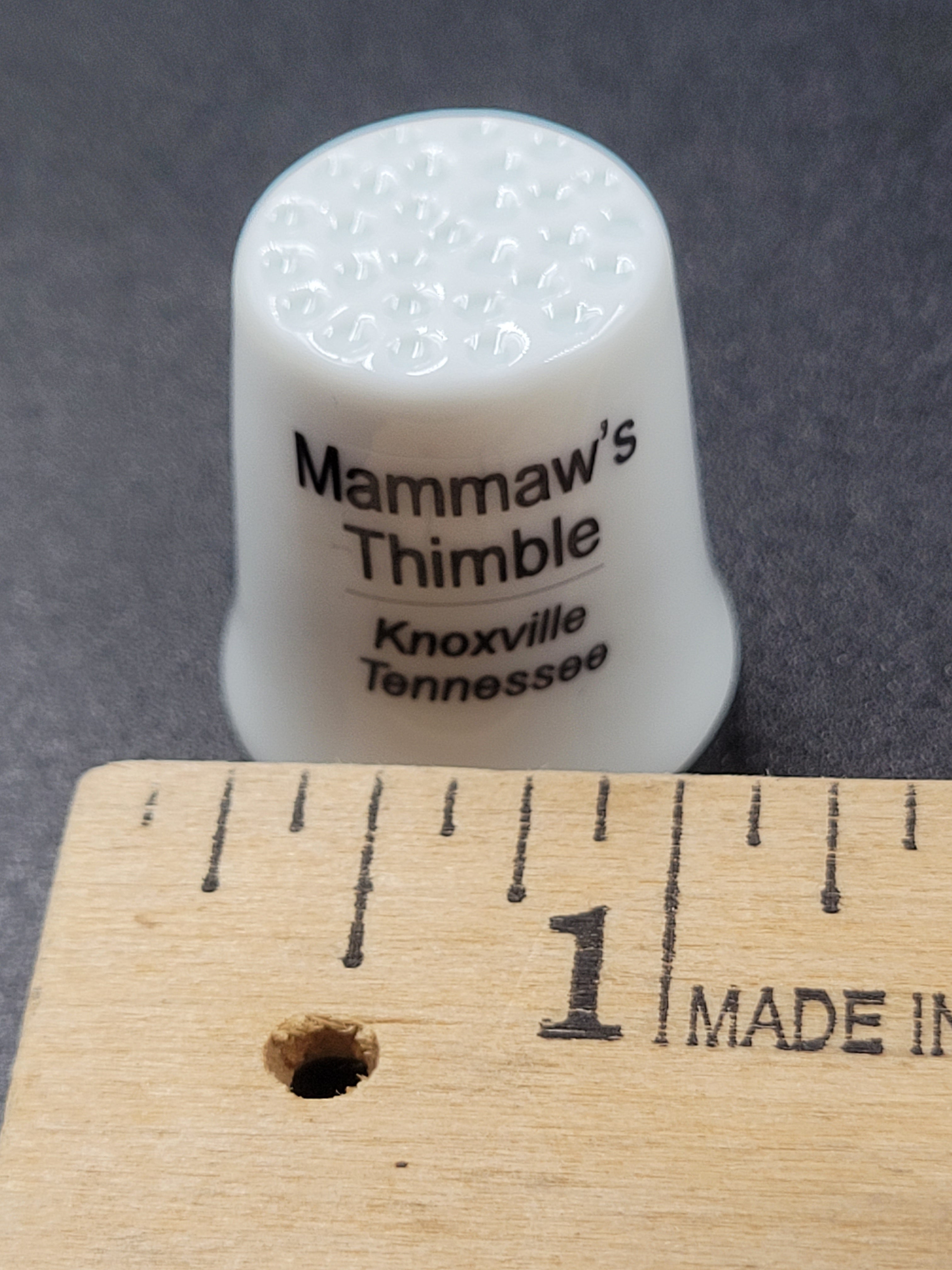 Vintage “Mammaw’s Thimble” – Knoxville, Tennessee Souvenir Collectible