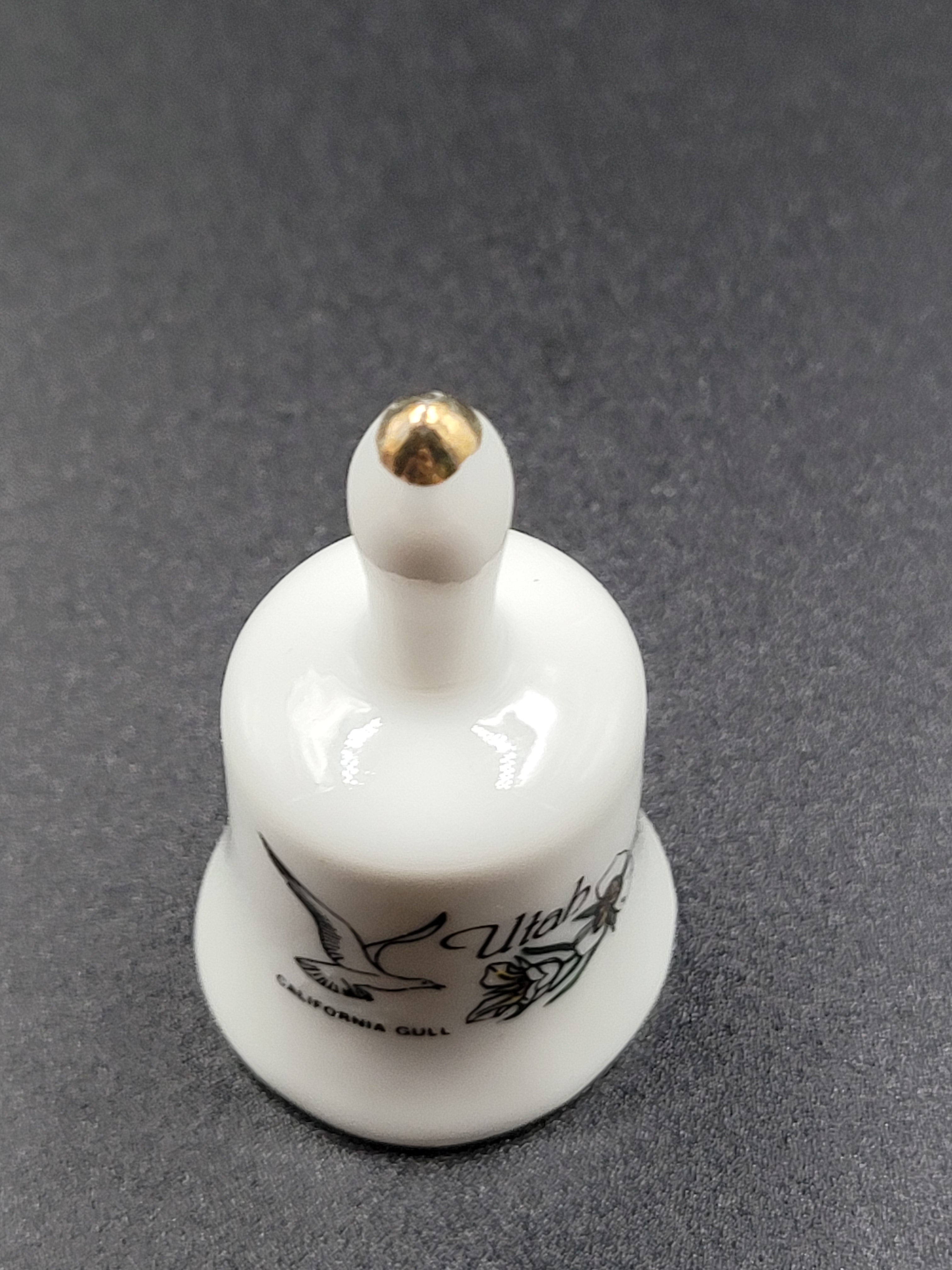 Miniature Utah Souvenir Bell – Sego Lily & California Gull – Vintage Ceramic