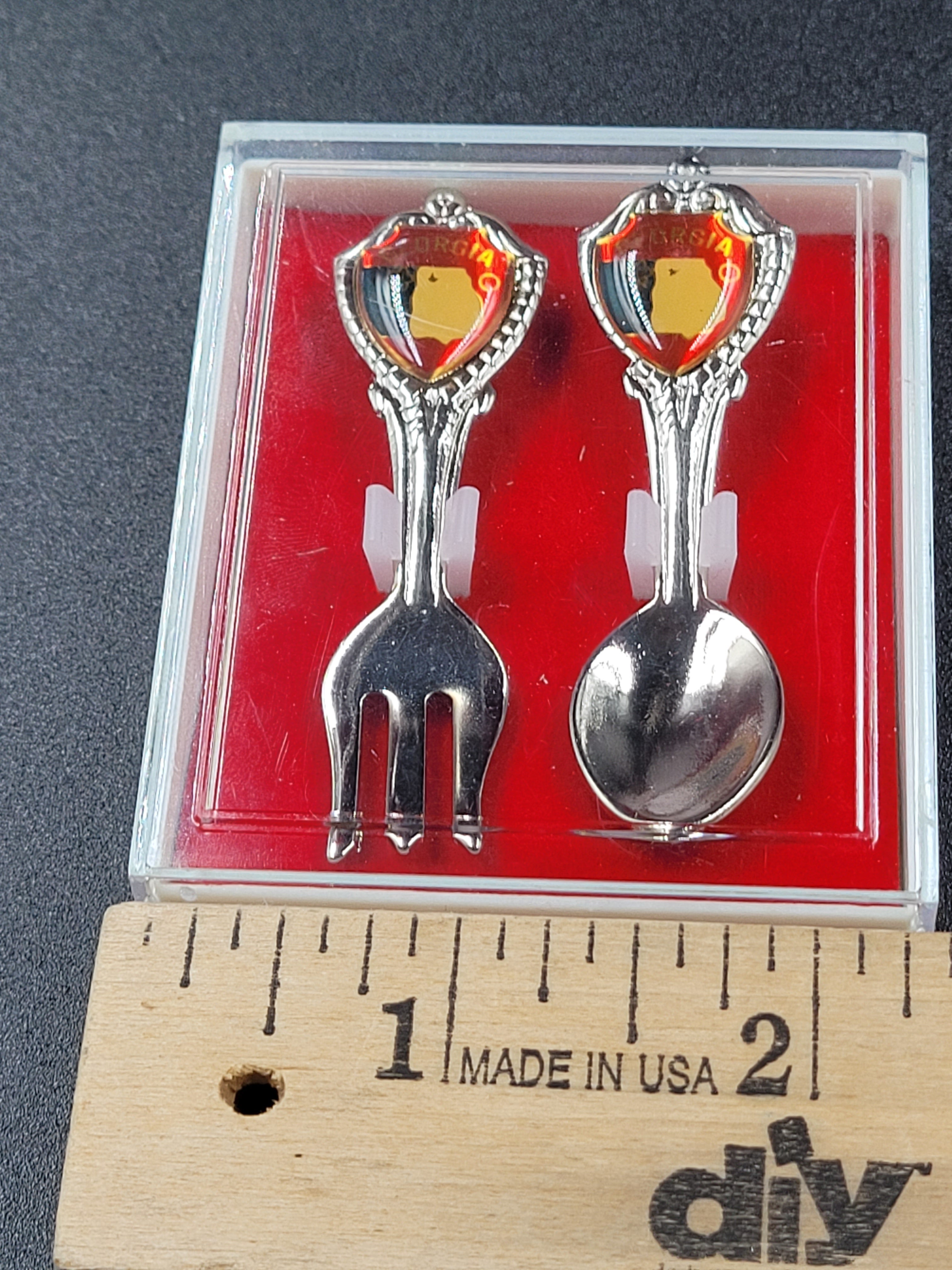 Vintage Georgia Souvenir Fork & Spoon Set – Heraldic Shield in Case