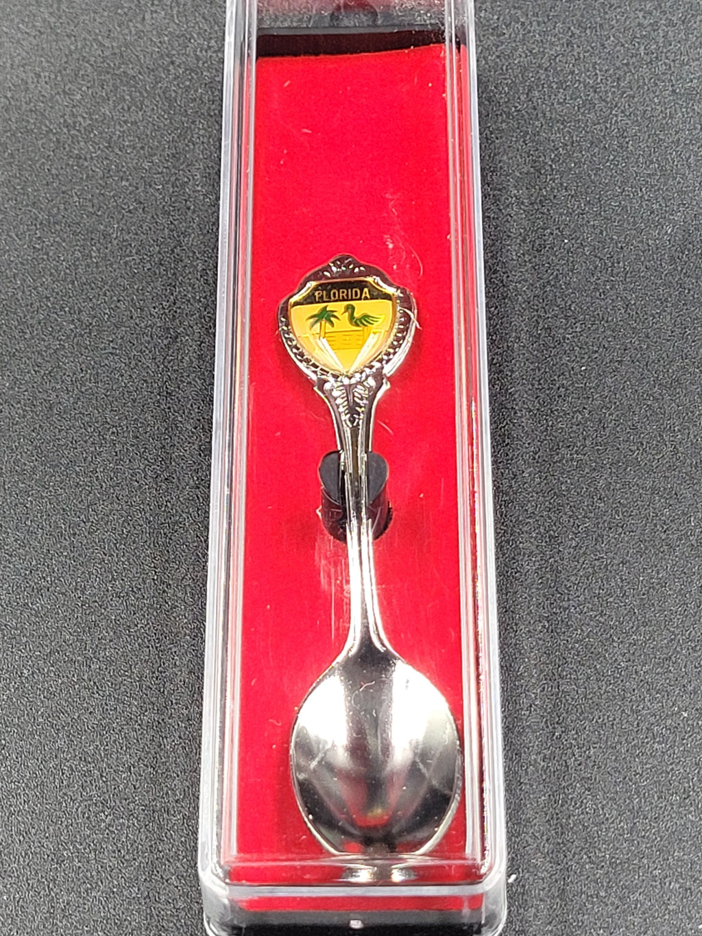 Vintage Florida Souvenir Spoon – Yellow Shield with Palm Trees in Velvet Box