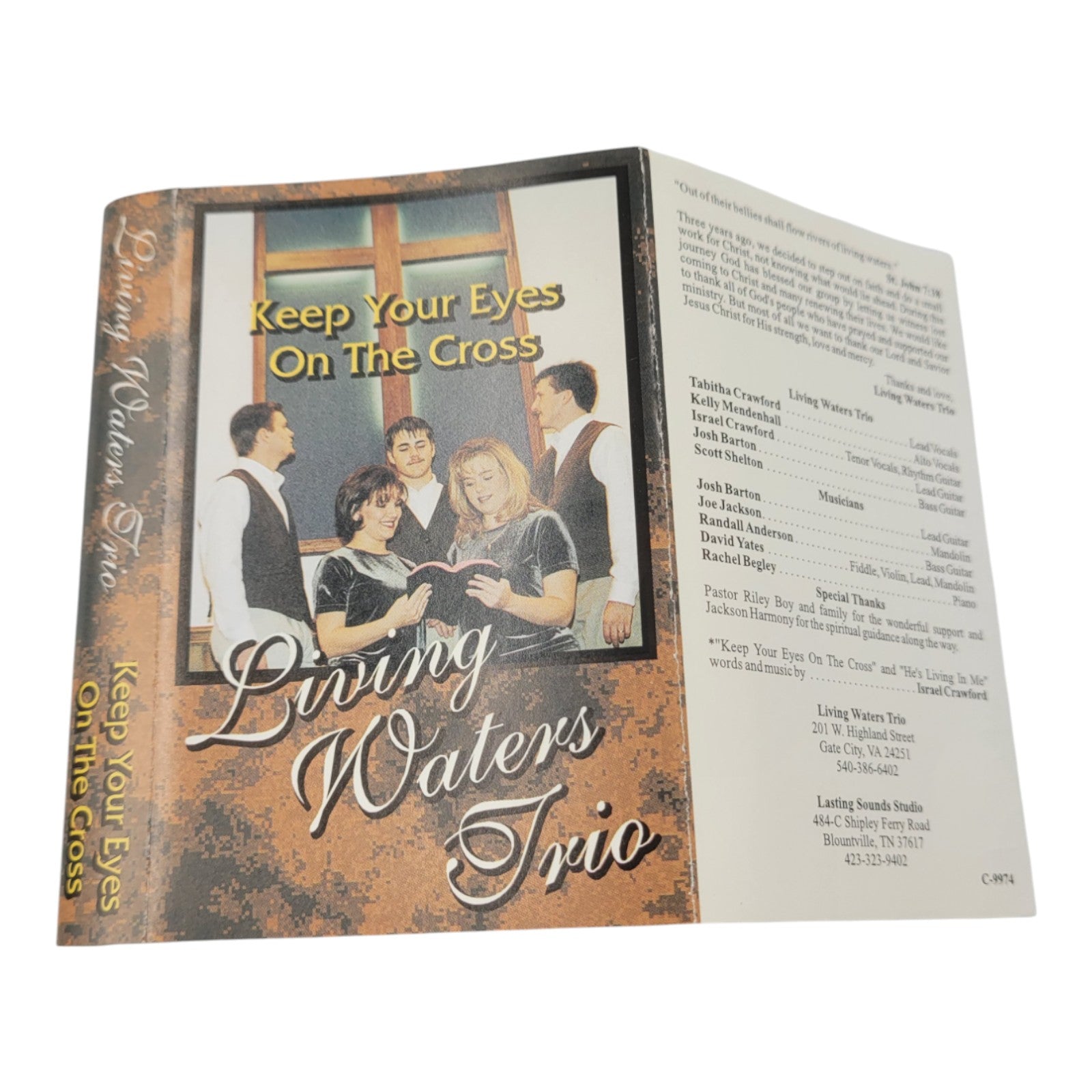 Living Waters Trio – Keep Your Eyes On The Cross (Gospel Cassette, Tested)
