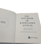 The New Book of Knowledge Annual 1972 – Grolier – Events of 1971