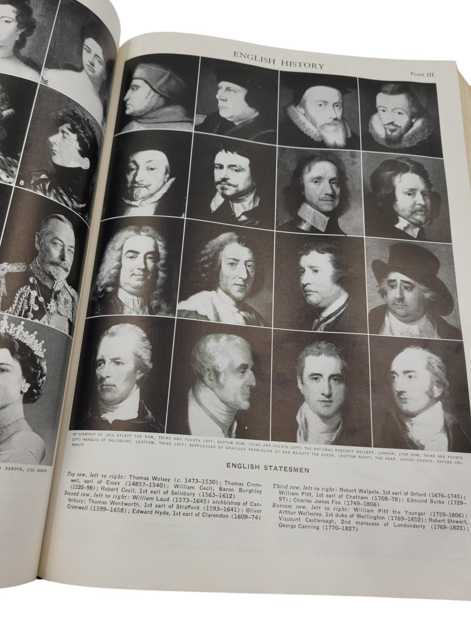 Encyclopaedia (Encyclopedias) Britannica Volume 8 – Edward to Extract (1967 Hardcover)