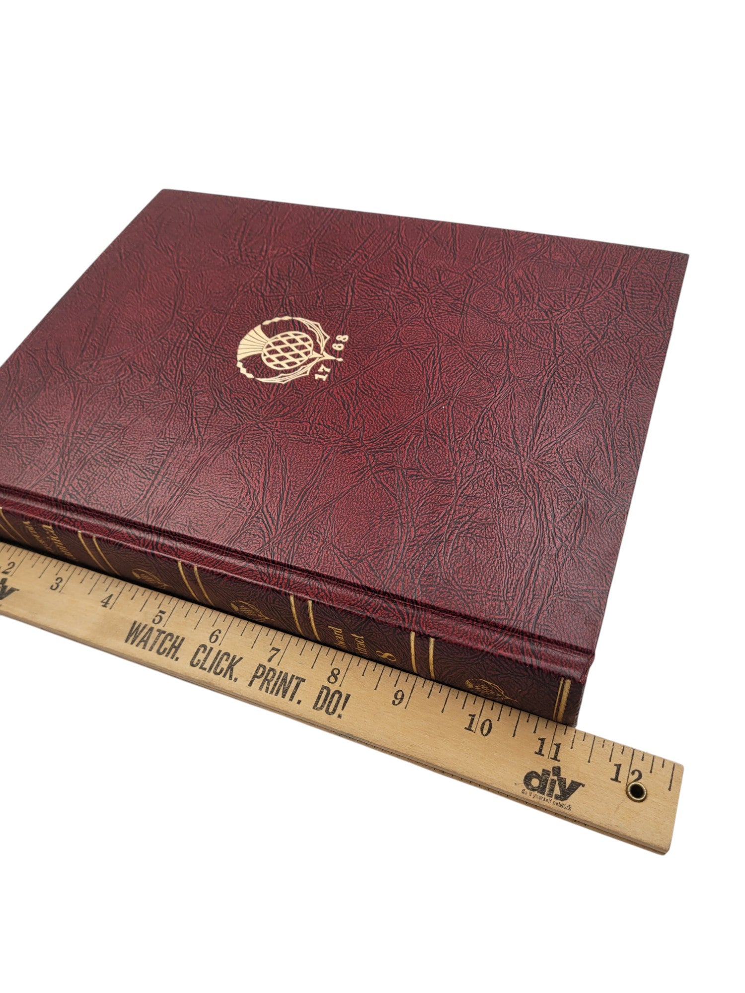 Encyclopaedia (Encyclopedias) Britannica Volume 8 – Edward to Extract (1967 Hardcover)