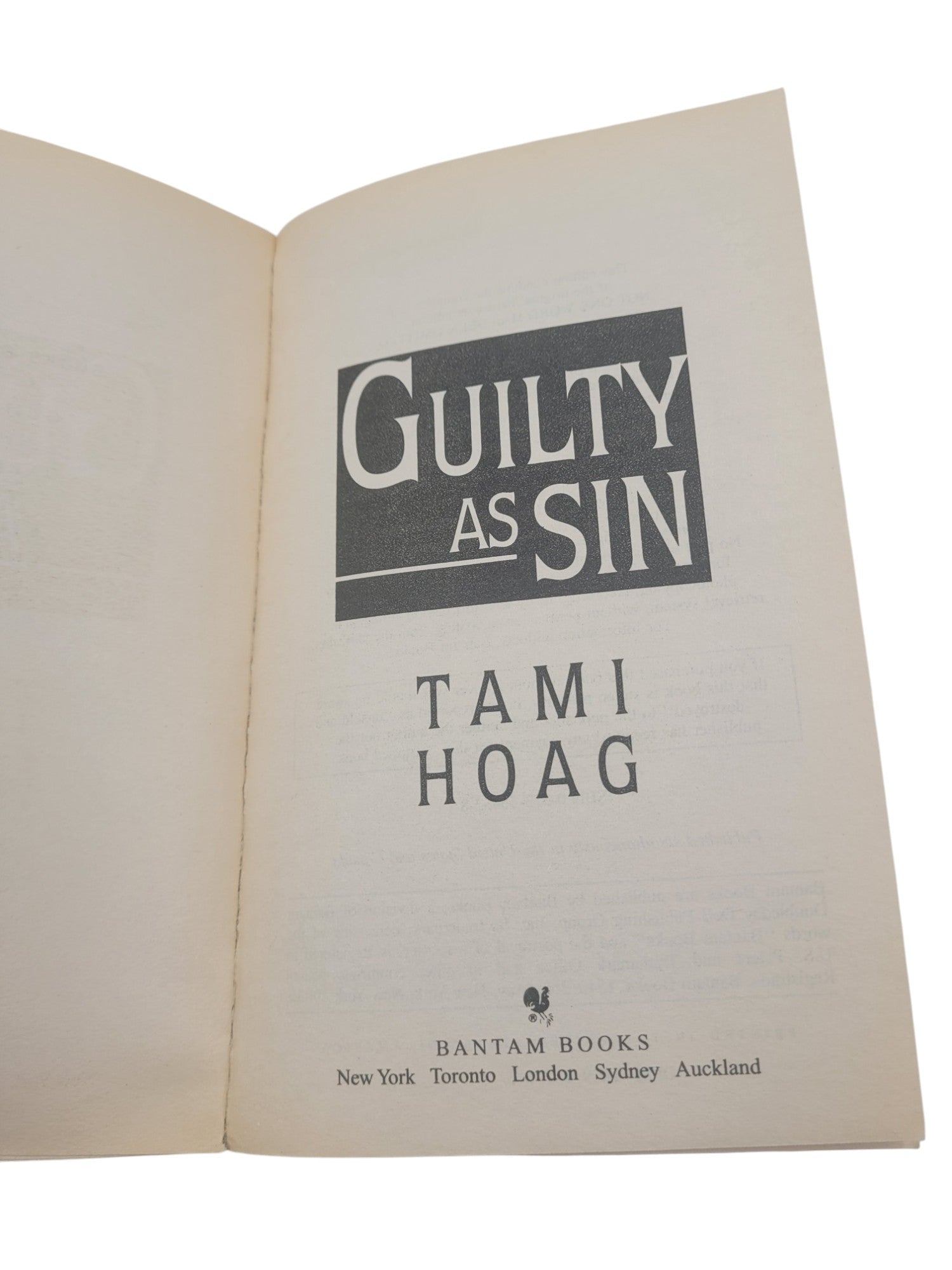 Guilty as Sin by Tami Hoag – 1997 Bantam Paperback Legal Thriller Bestseller