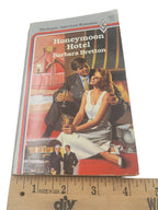 Honeymoon Hotel by Barbara Bretton – Harlequin American Romance #251 (1988)
