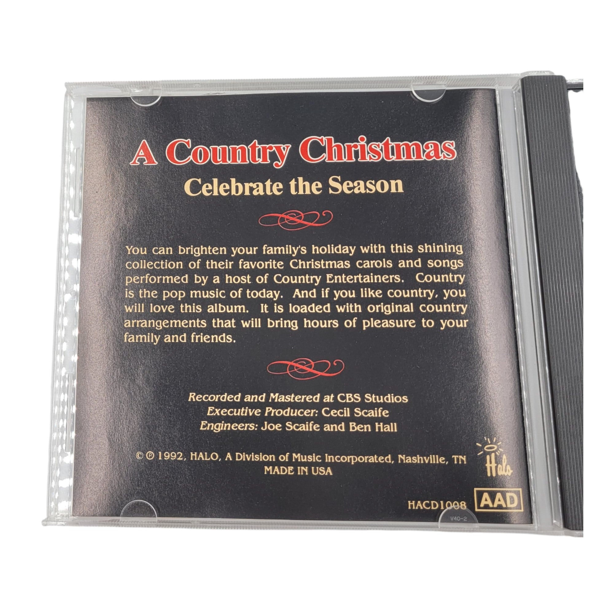 A Country Christmas: Celebrate the Season – 25 Classic Holiday Songs (1992 CD, HALO)