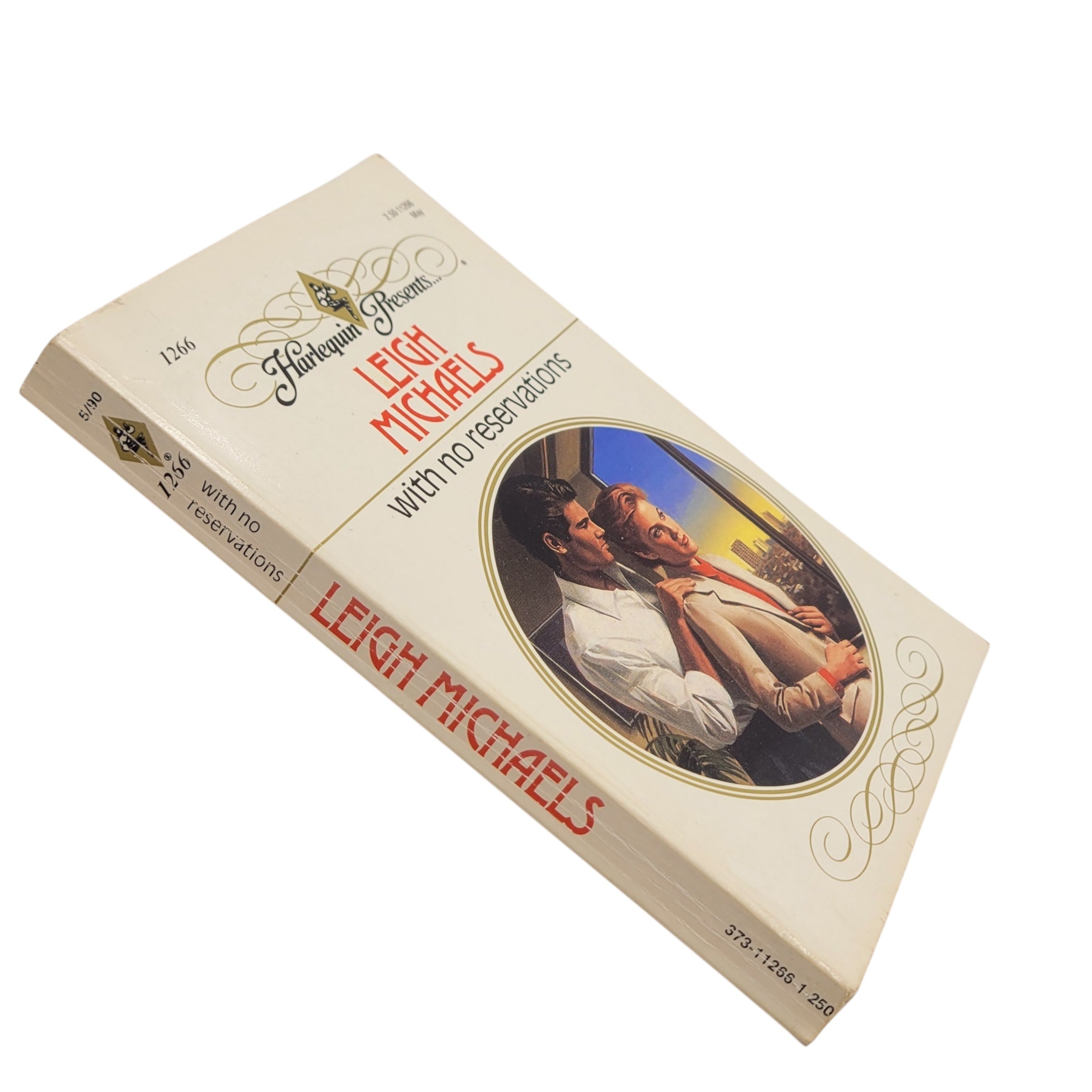 With No Reservations by Leigh Michaels – Harlequin Romance First Edition 1990