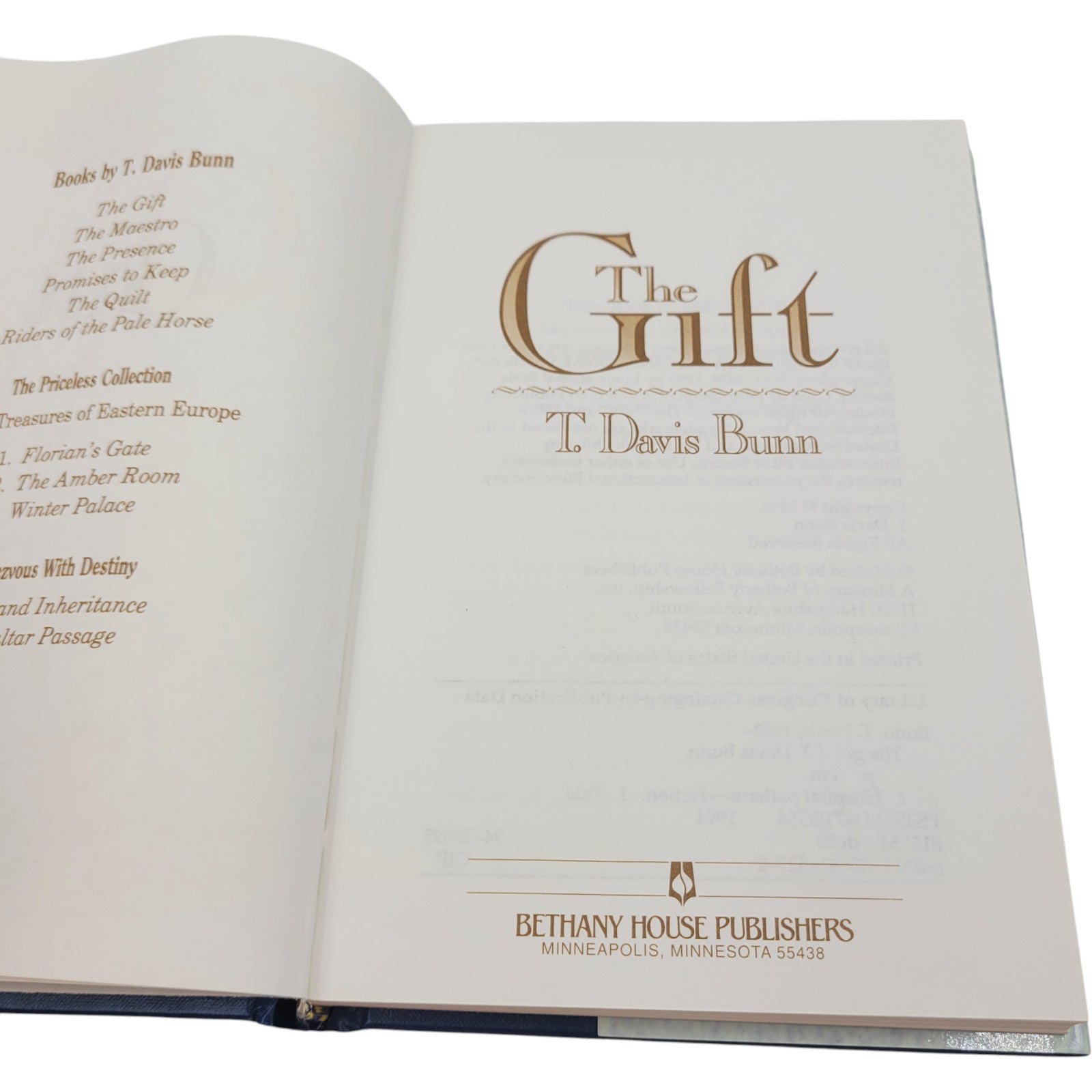 The Gift by T. Davis Bunn – 1994 Hardcover Christian Fiction – Bethany House Vintage