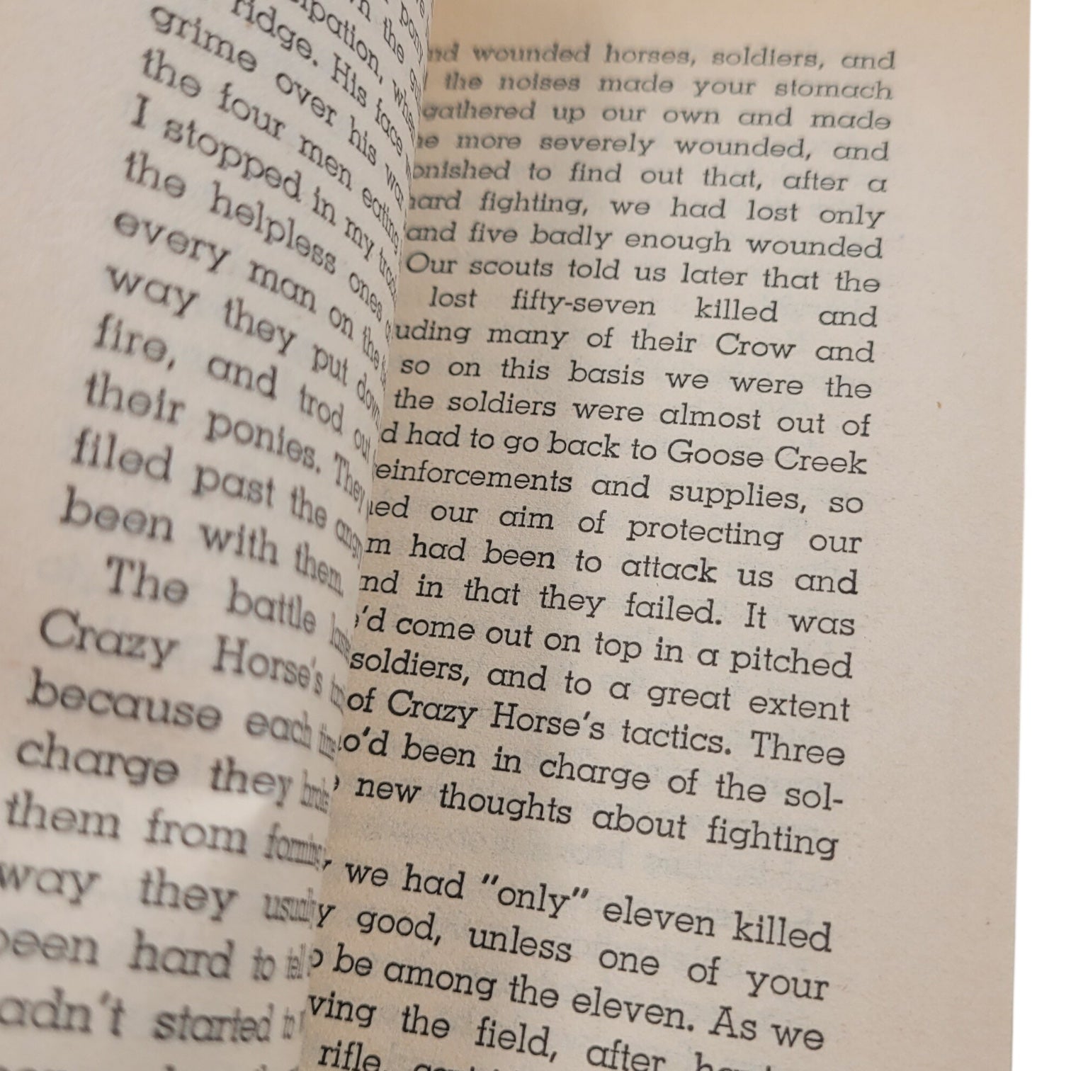 Only Earth and Sky Last Forever by Nathaniel Benchley – 1973 Vintage Paperback