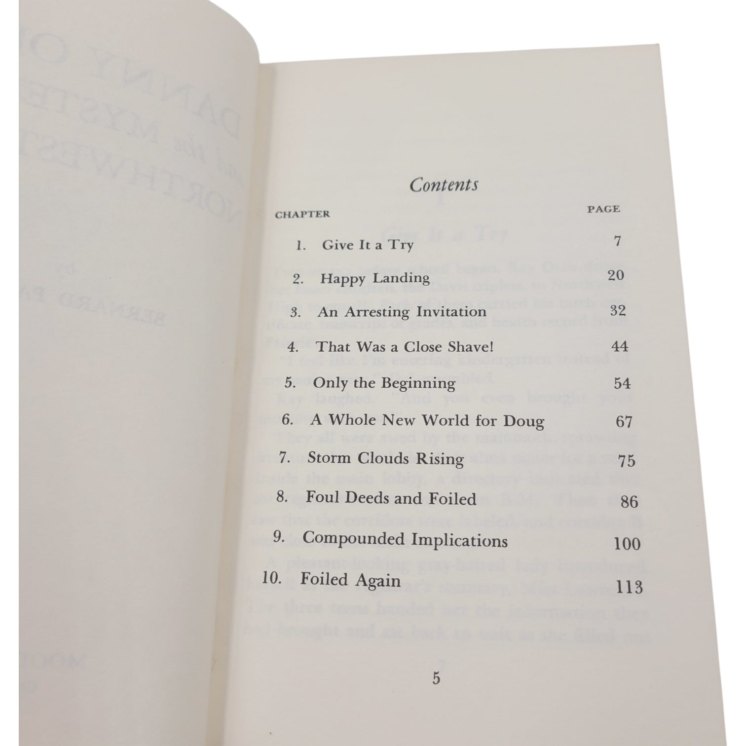Danny Orlis and the Mystery at Northwest High – Bernard Palmer (1973, Moody Press)