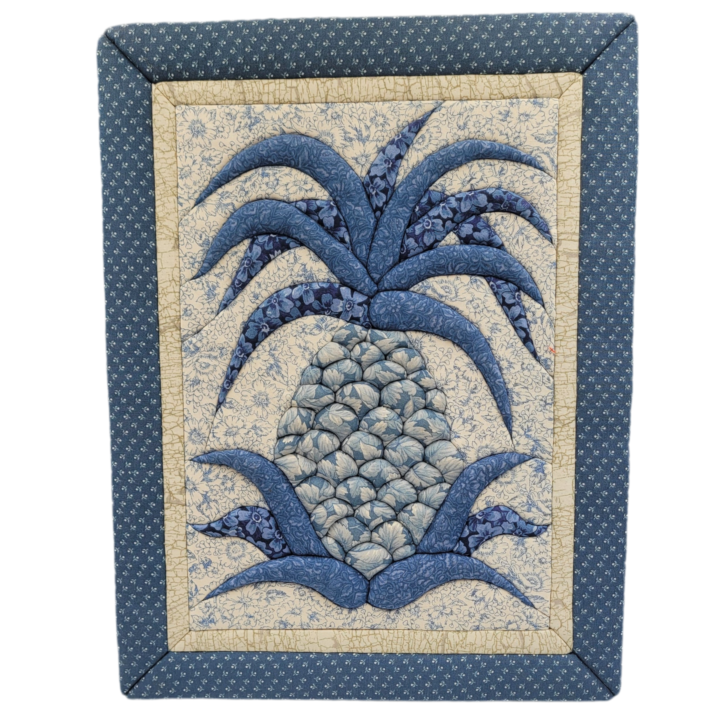 Vintage Quilted Pineapple Wall Hanging – Blue & Cream Patchwork Textile Art
