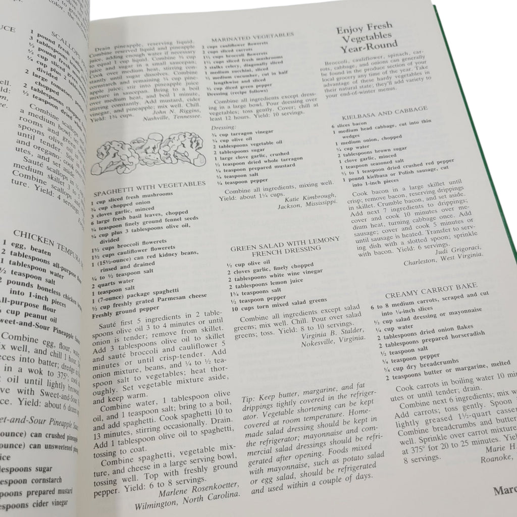 Southern Living 1985 Annual Recipes – Vintage Hardcover Cookbook with Holiday Baking & Southern Favorites