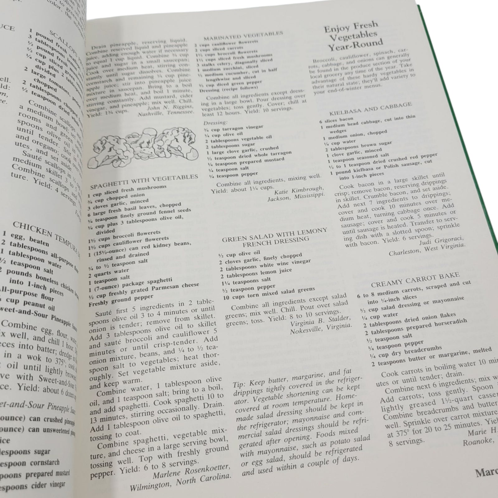 Southern Living 1985 Annual Recipes – Vintage Hardcover Cookbook with Holiday Baking & Southern Favorites