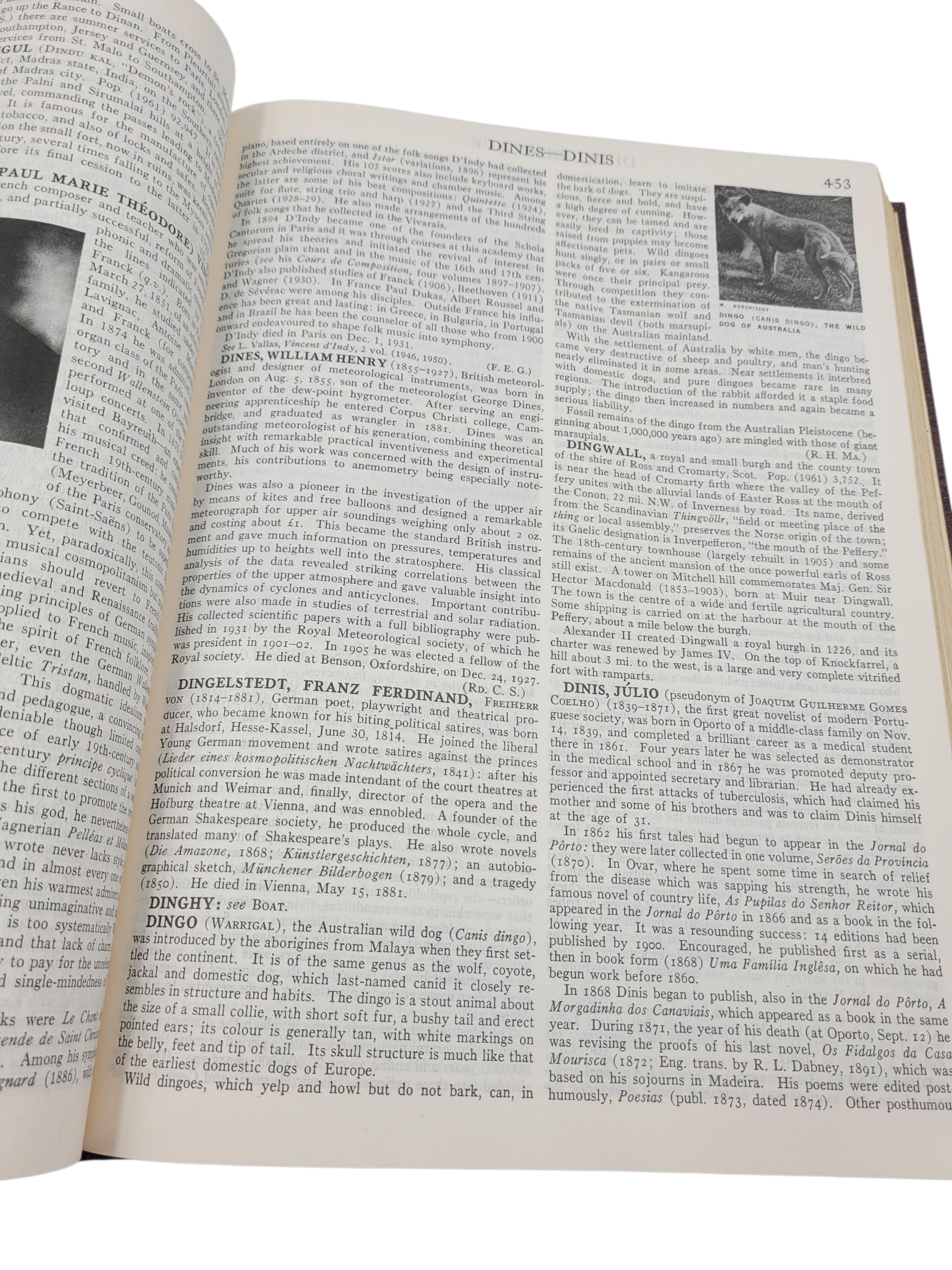 Encyclopaedia (Encyclopedia) Britannica Volume 7 (1967) – Daisy to Educational Psychology) Britannica Volume 7 (1967) – Daisy to Educational Psychology