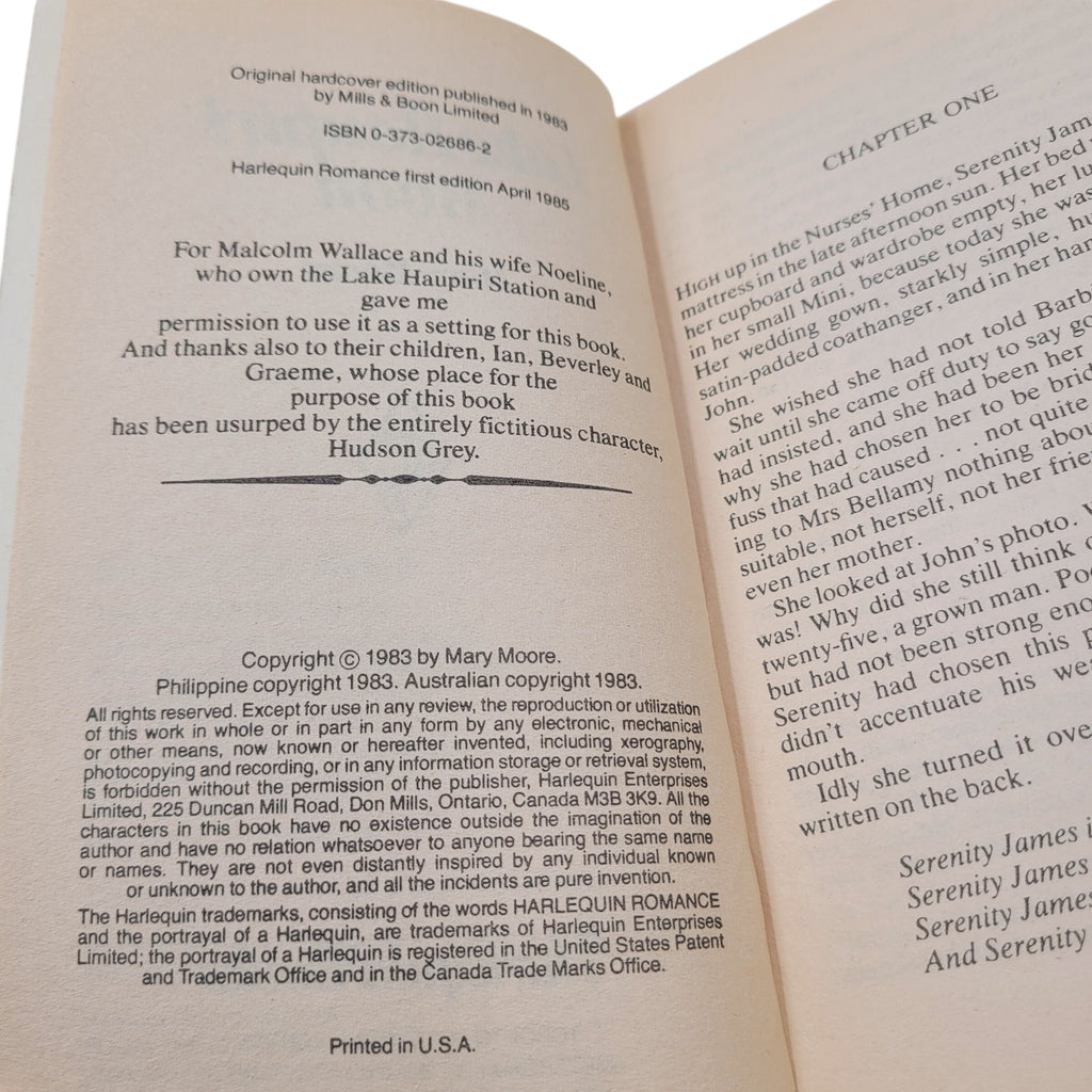 Lake Haupiri Moon by Mary Moore – Harlequin Romance 1985