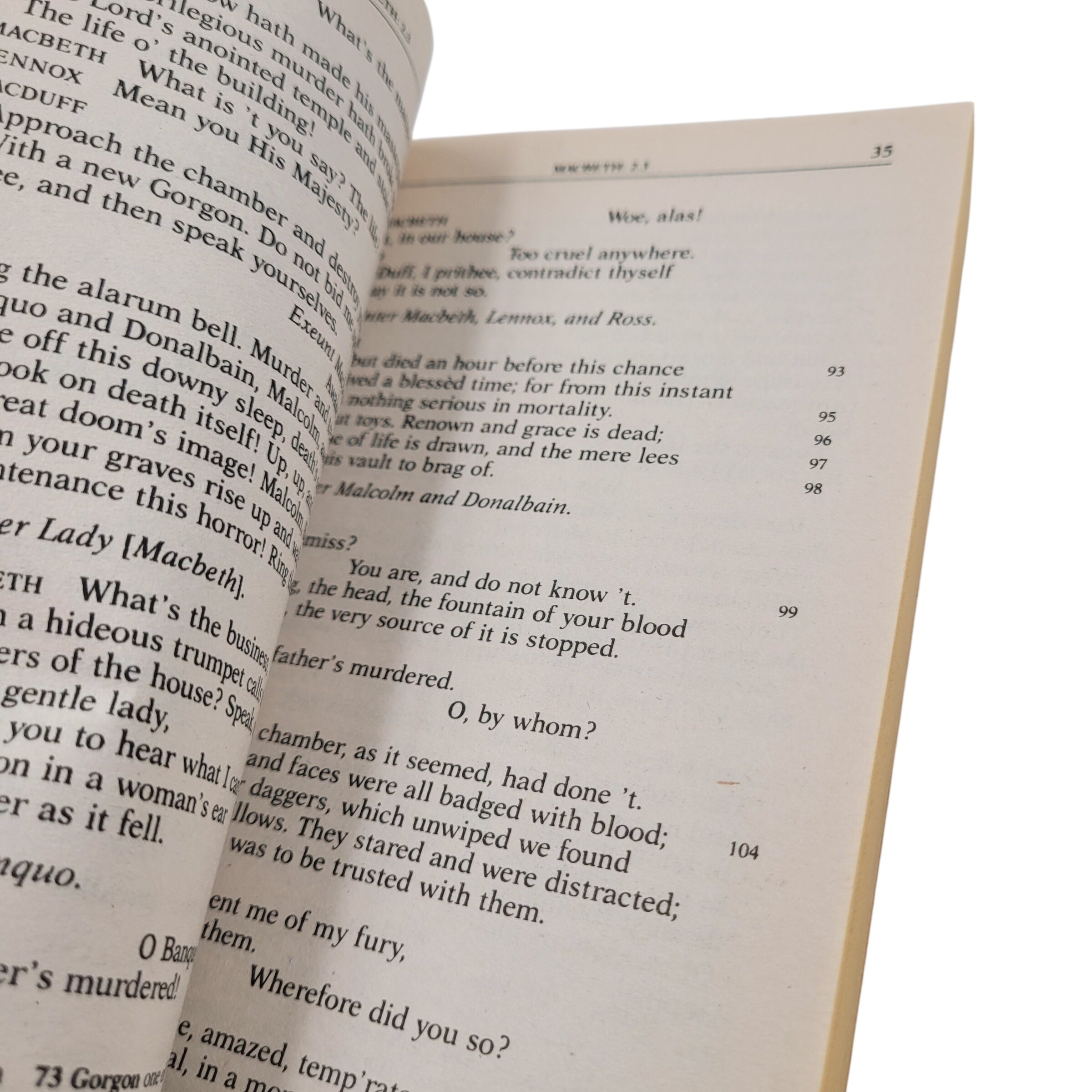 Macbeth by William Shakespeare – Vintage Paperback | Bevington Edition