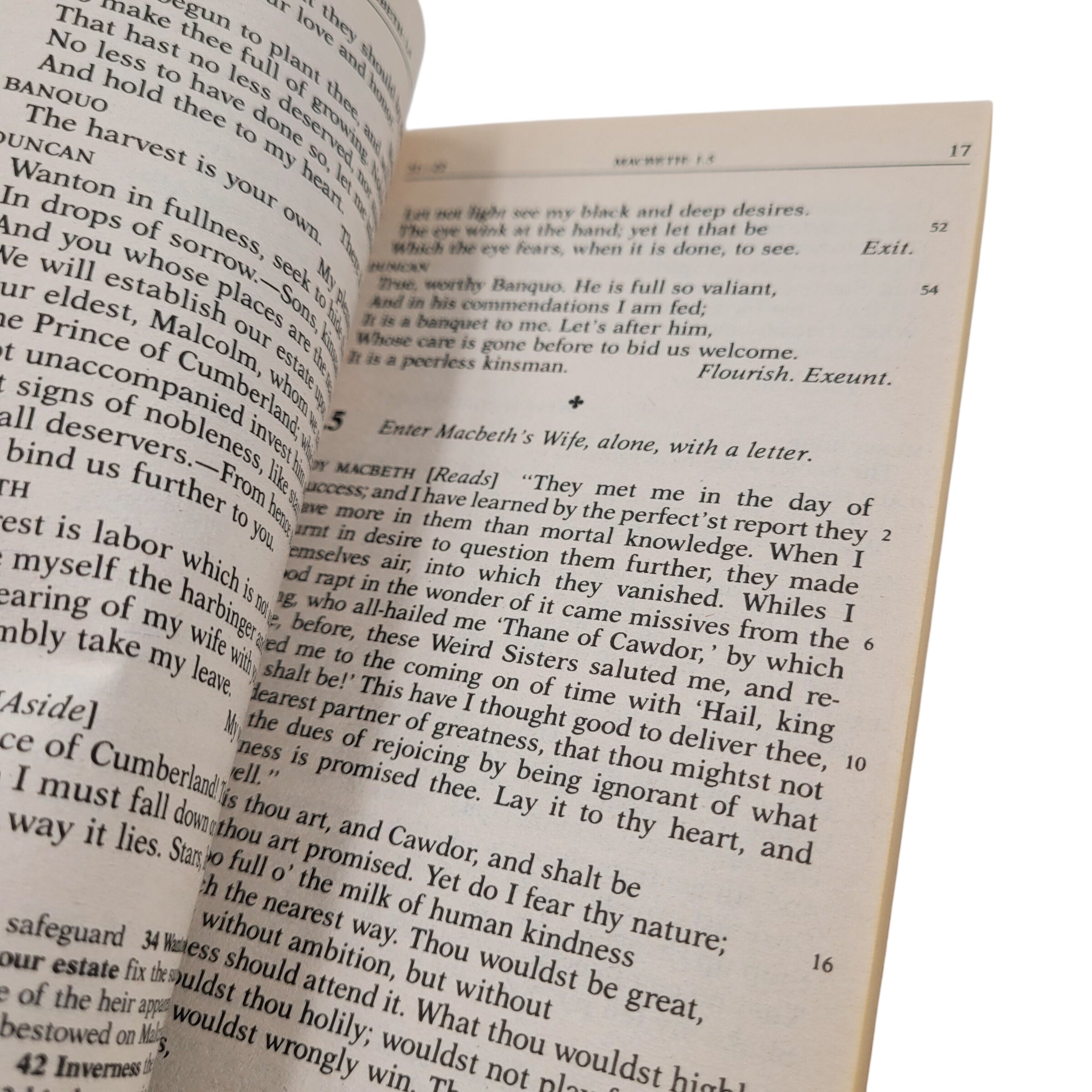 Macbeth by William Shakespeare – Vintage Paperback | Bevington Edition